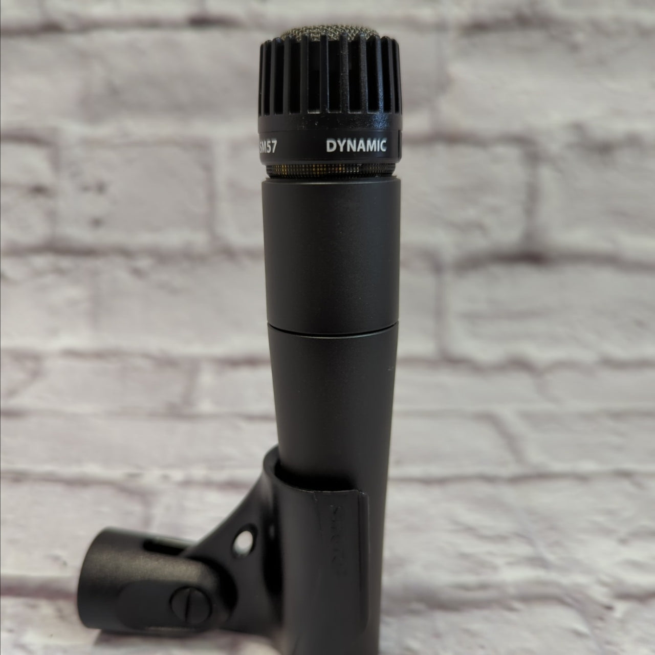 Shure SM57 w/ Box Microphone