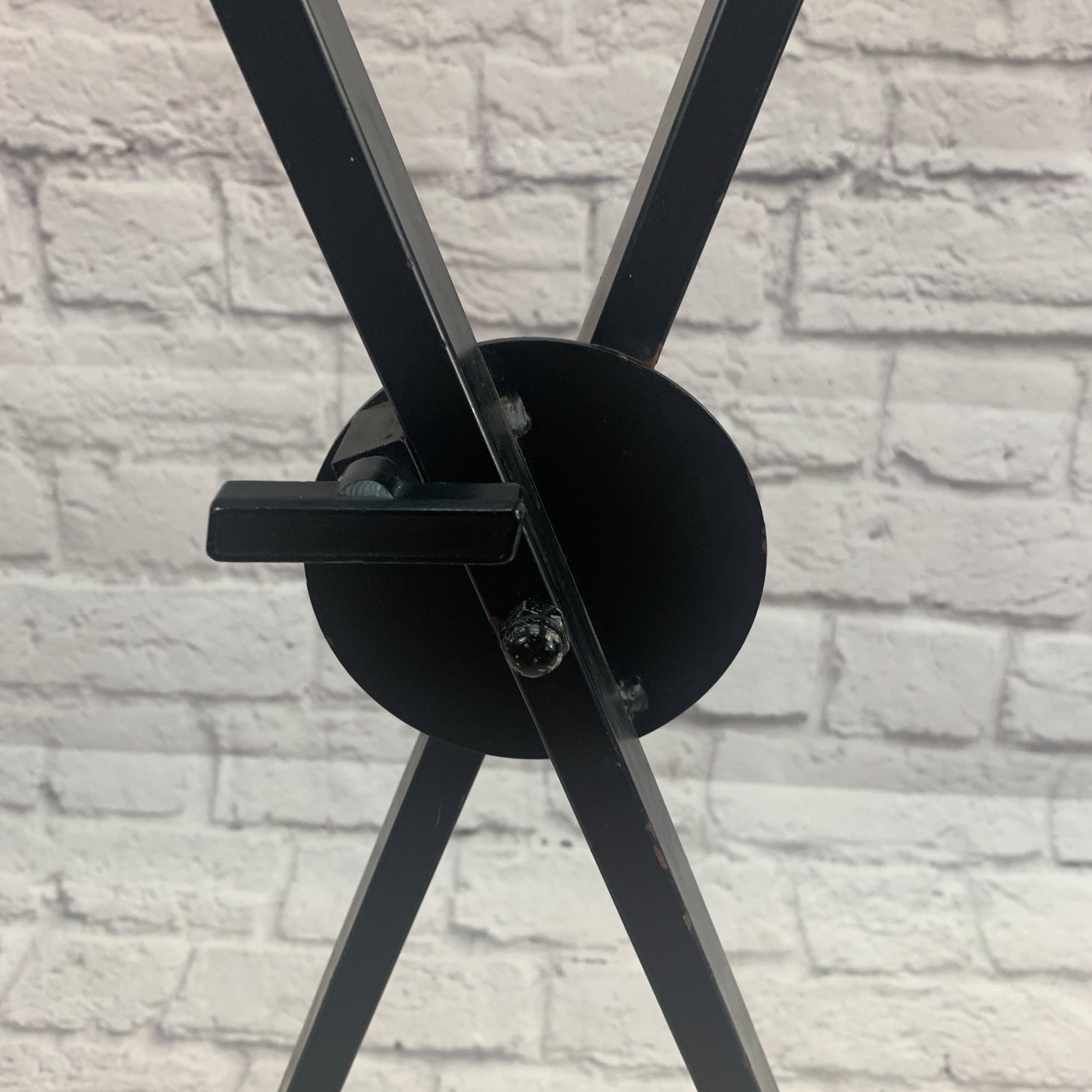 Unknown Keyboard Stand