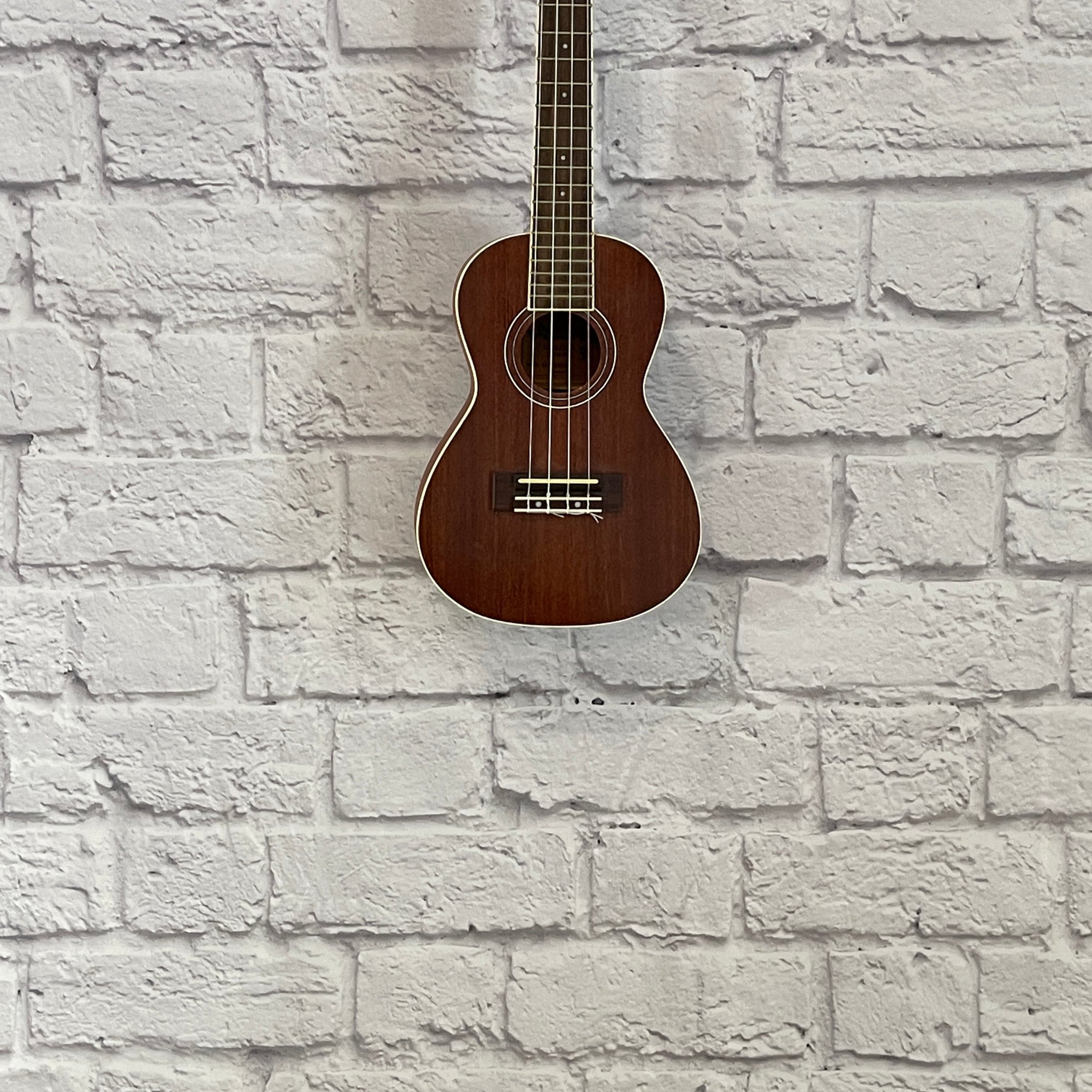 Lanikai LU22CGC Ukulele