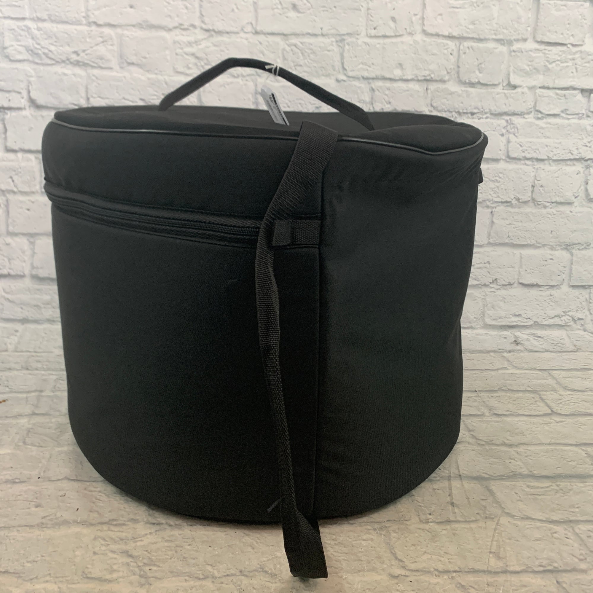 Humes & Berg Tuxedo 16x22" Padded Bass Drum Bag