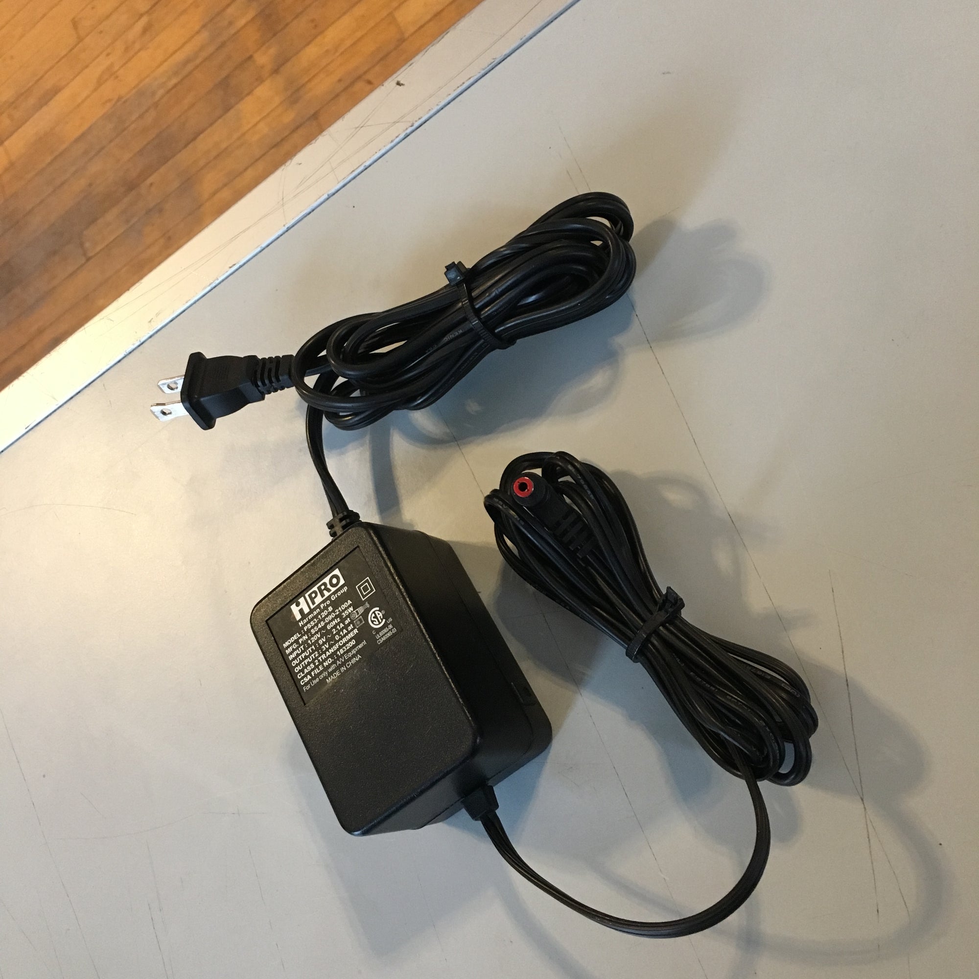 Digitech GNX-3000 Effects Processor w/ Power Supply