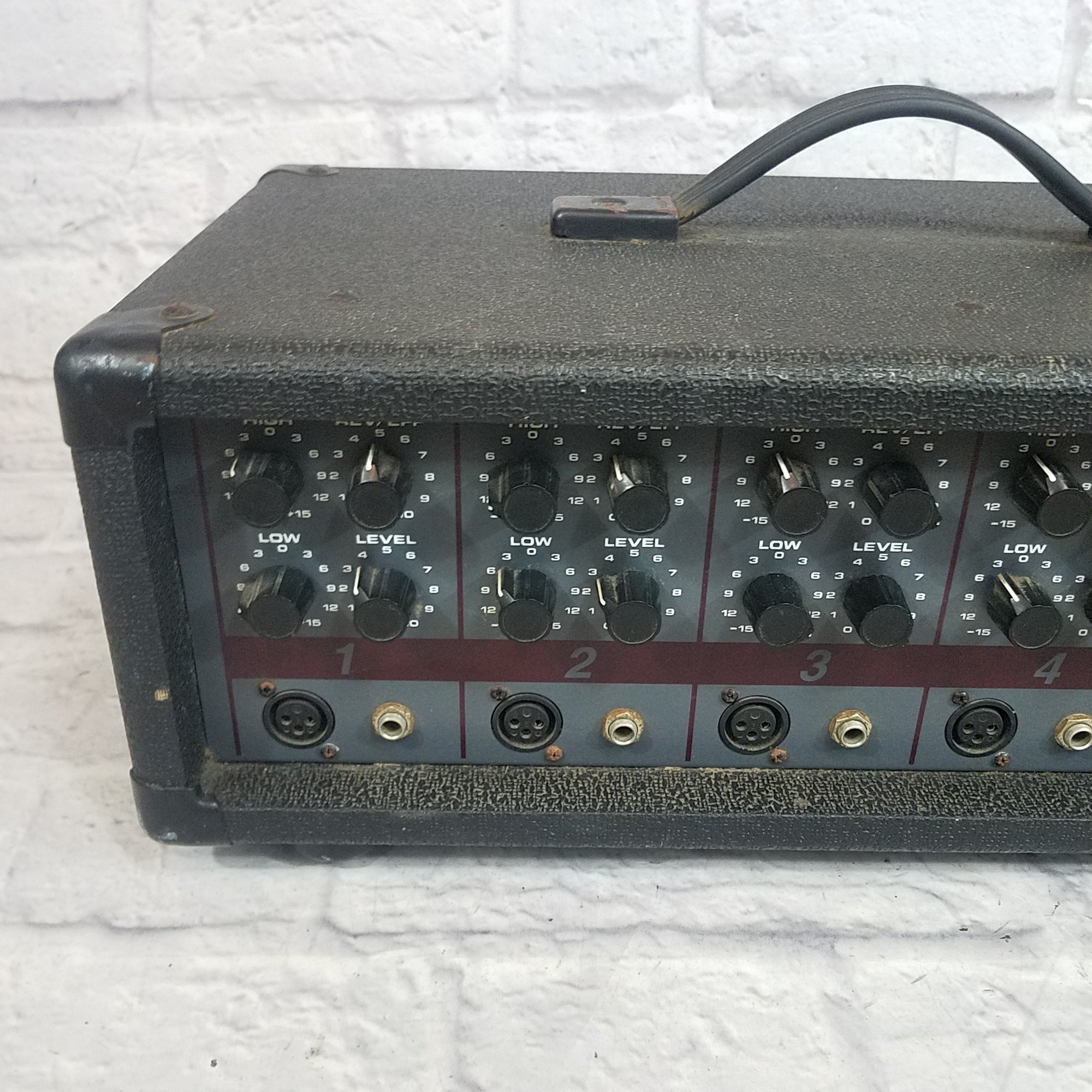 Tosh PA4250 Powered Mixer