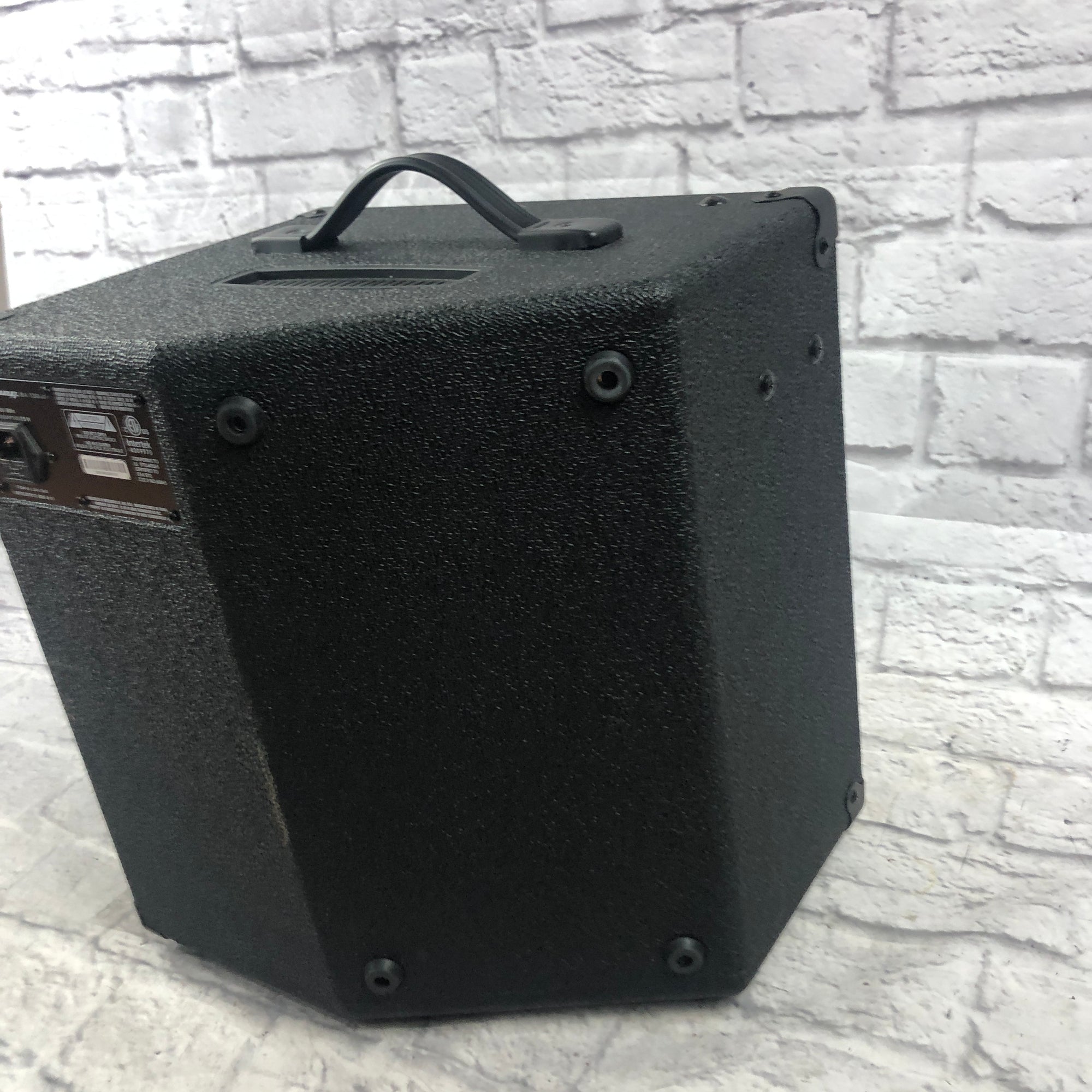 Ampeg BA-108 V2 Bass Practice Amp