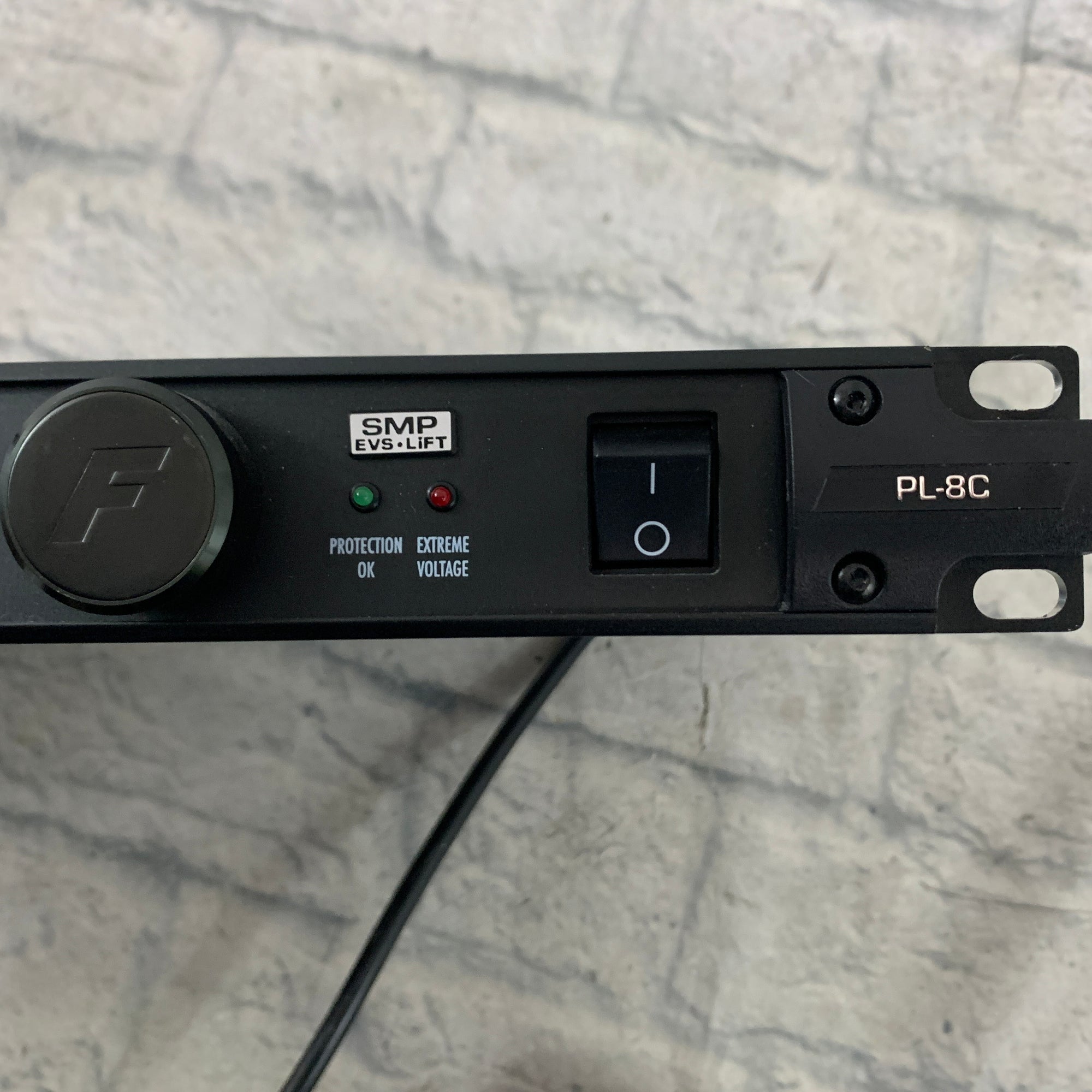 Furman PL-8C Power Conditioner