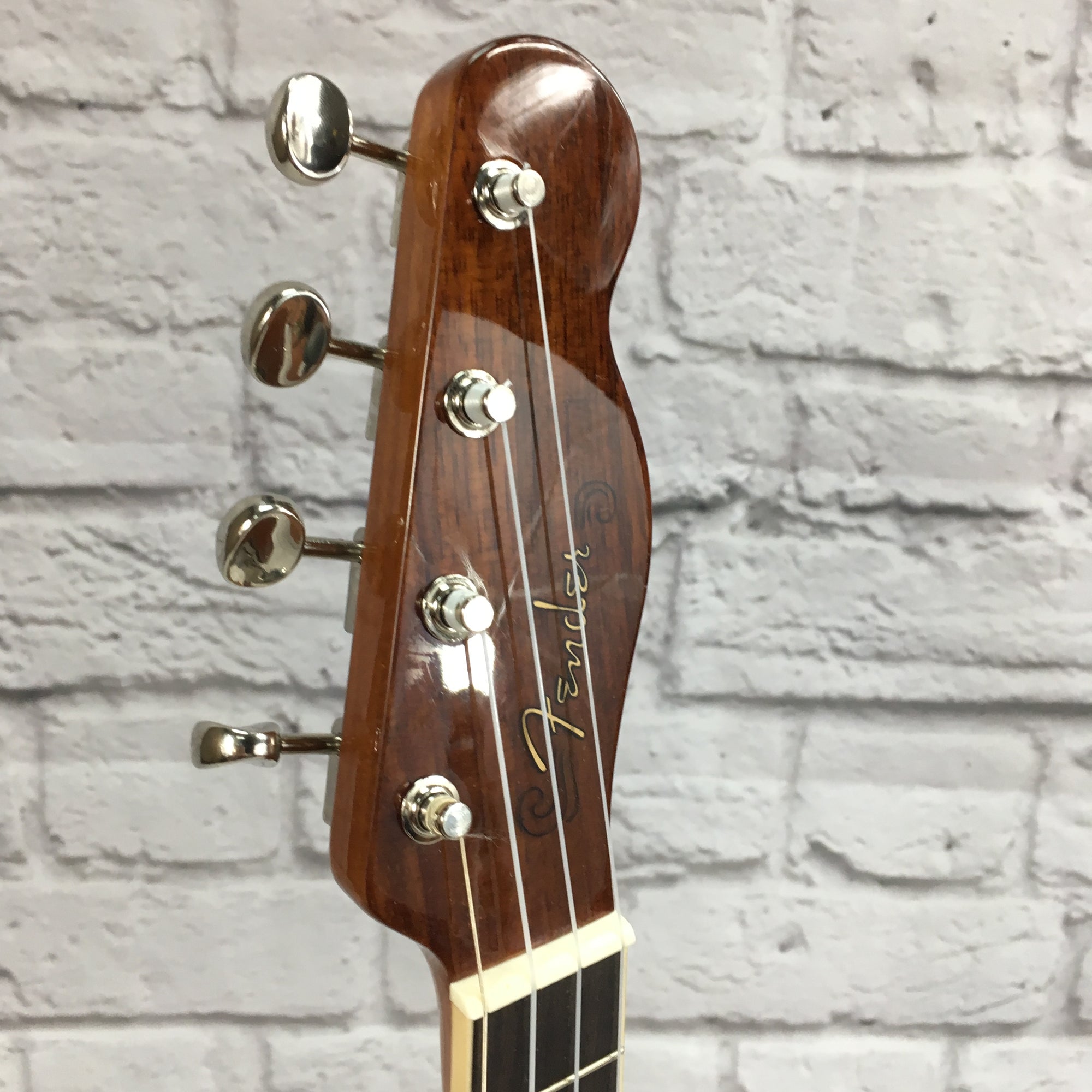 Fender California Coast Montecito