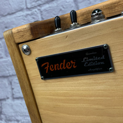Fender Hot Rod Deluxe w/ Solid Pine Cabinet Alnico Elegante Speaker