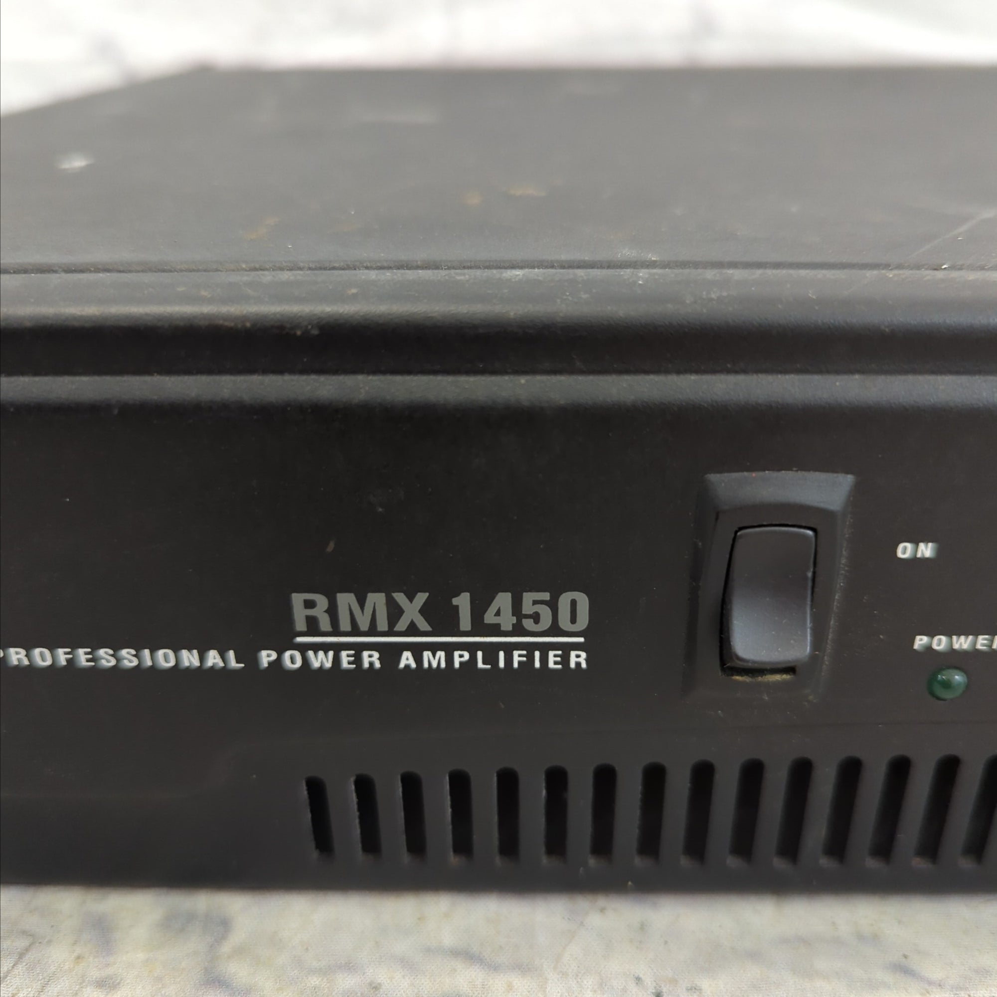 QSC RMX 1450 Power Amp
