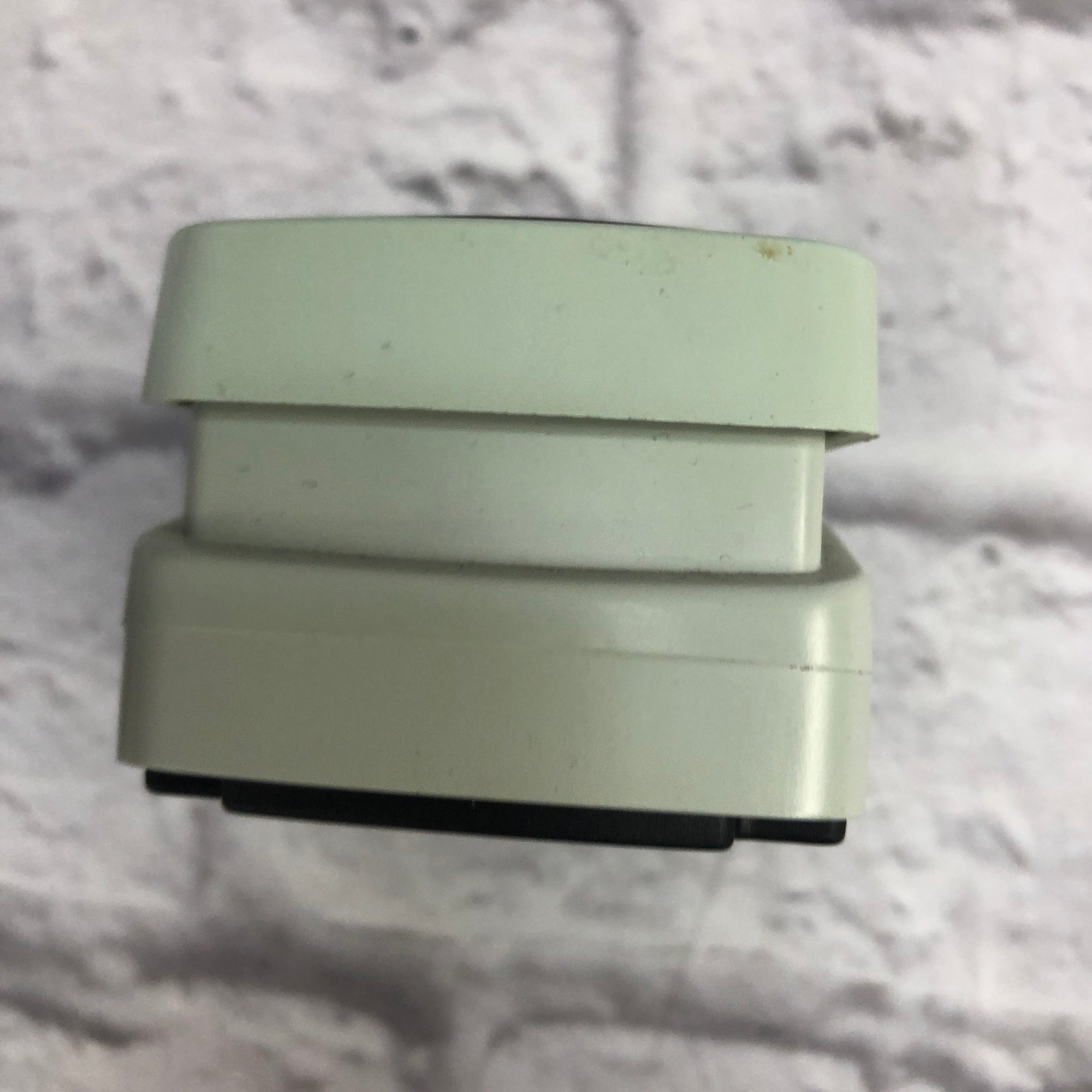Behringer NR300 Noise Reducer Pedal