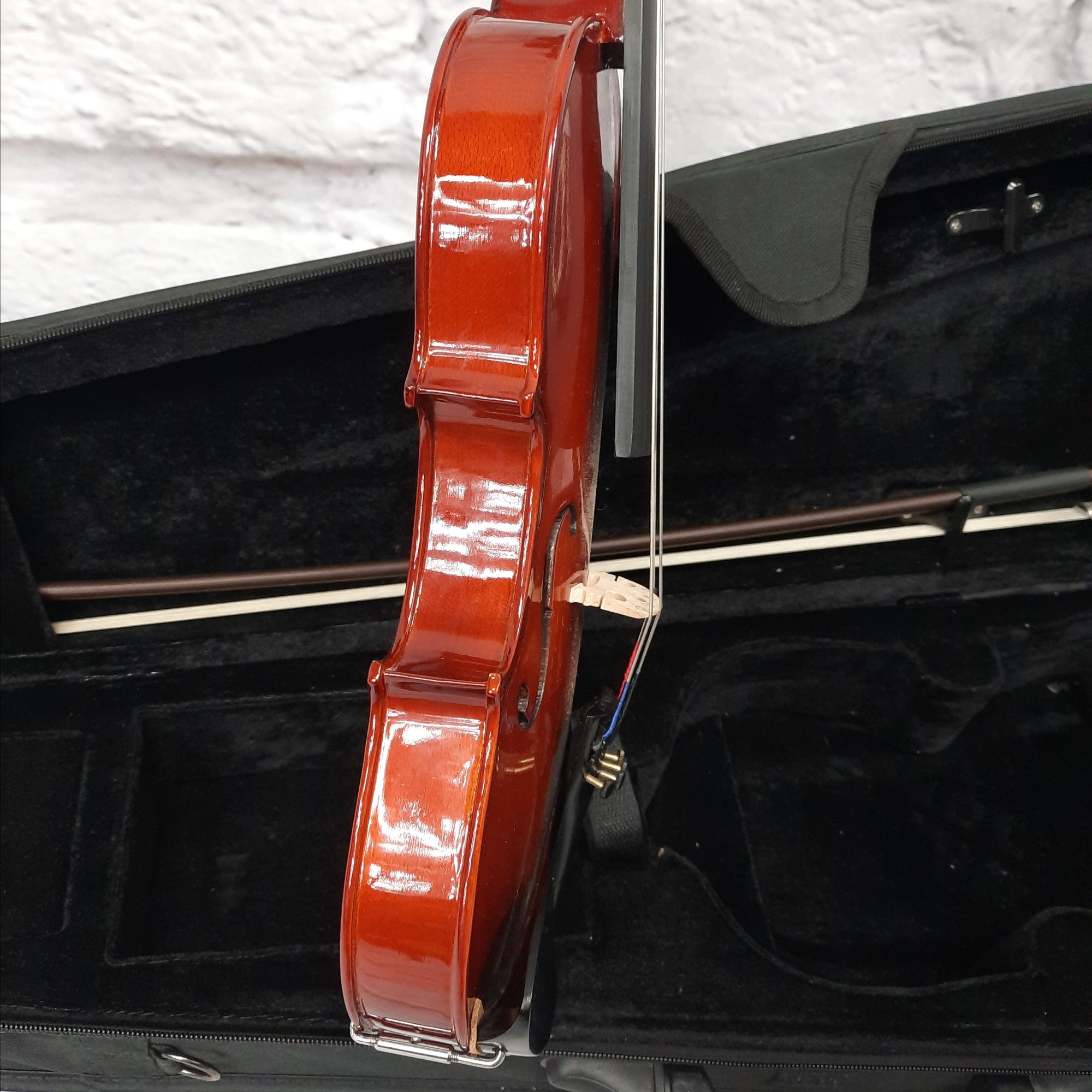 Meadow 12" Viola w/ Case and Bow