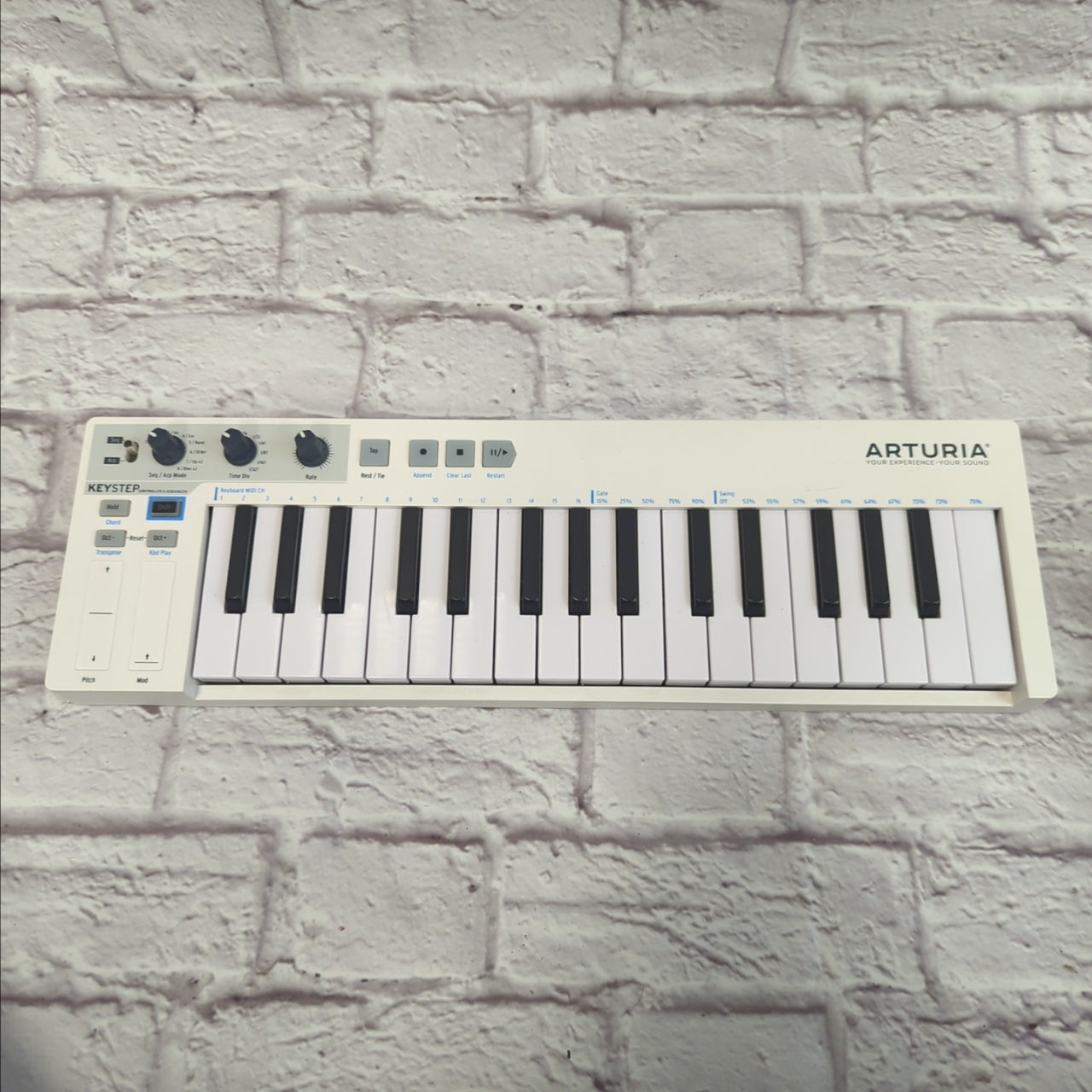 Arturia Key Step 32 Midi Controller
