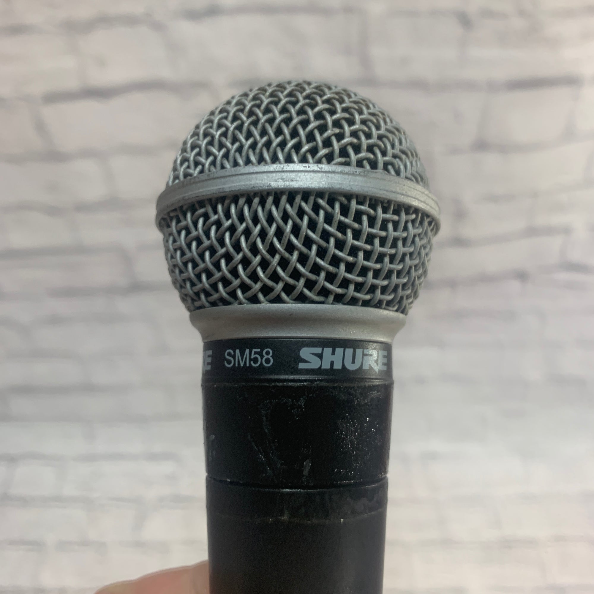 Shure SM58 Dynamic Microphone