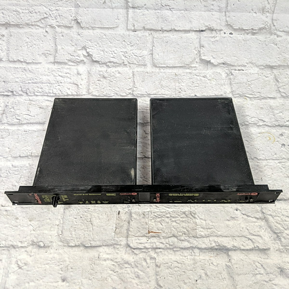 Aardvark Ardsync Master Clock Generator