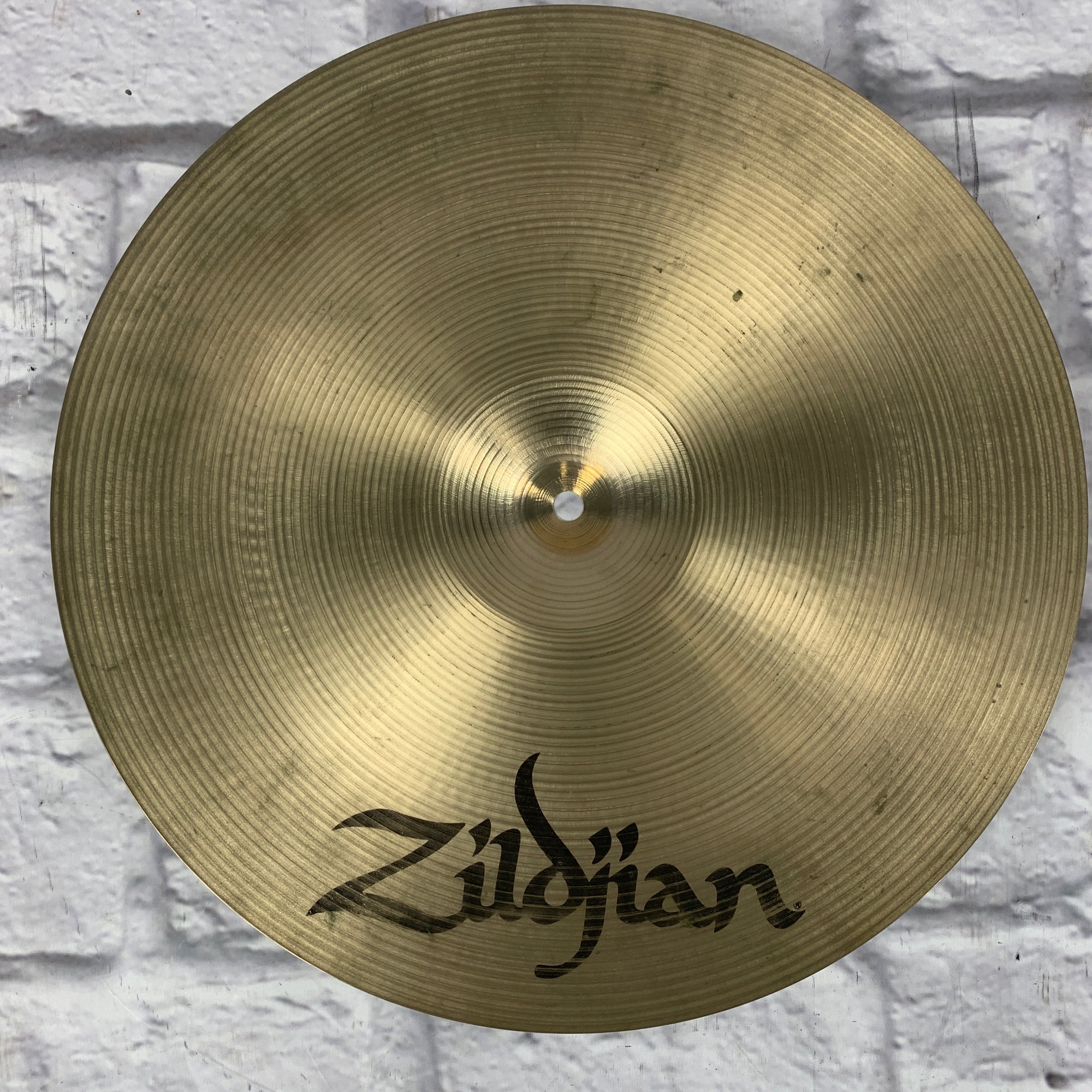 1995 Zildjian 16" Medium Crash Crash Cymbal