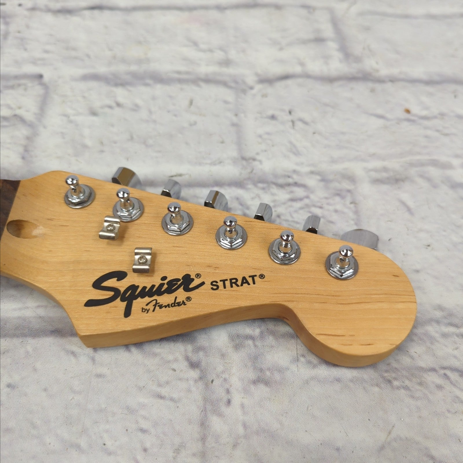 Squier DH Stratocaster ボディ＆Fender ネック Squier DH Stratocaster ボディ＆Fender ネック