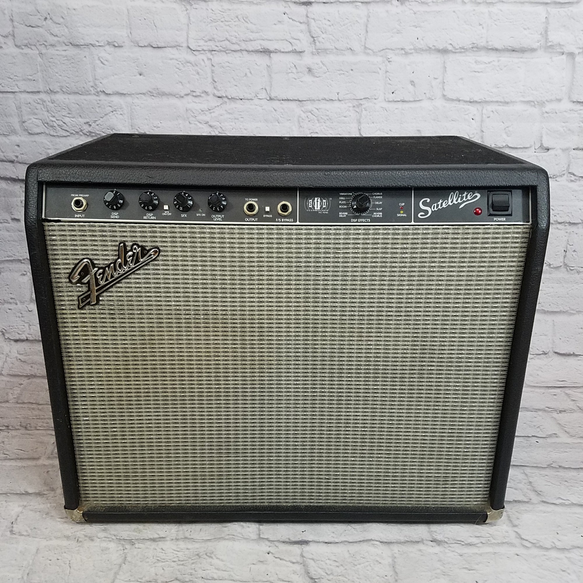Fender Satellite SFX Amplifier w/ 32 DSP Surround Sound