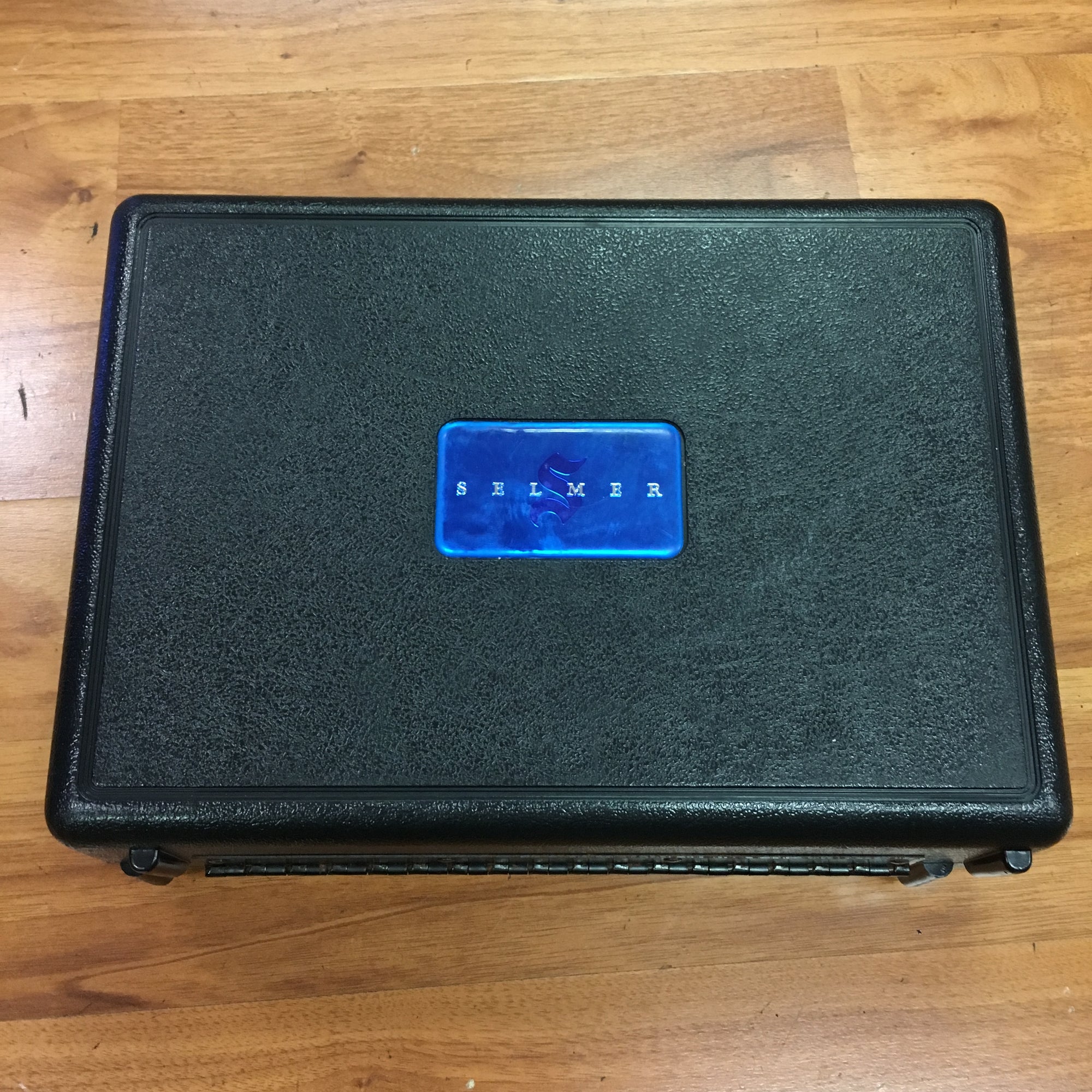 Selmer USA 1400 Clarinet With Case
