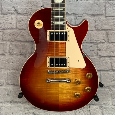 Gibson Les Paul Standard Solid Body Electric Guitar Sunburst