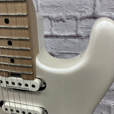 Charvel San Dimas Pro Mod HSS FR Electric Guitar Blizzard Pearl B-Stock