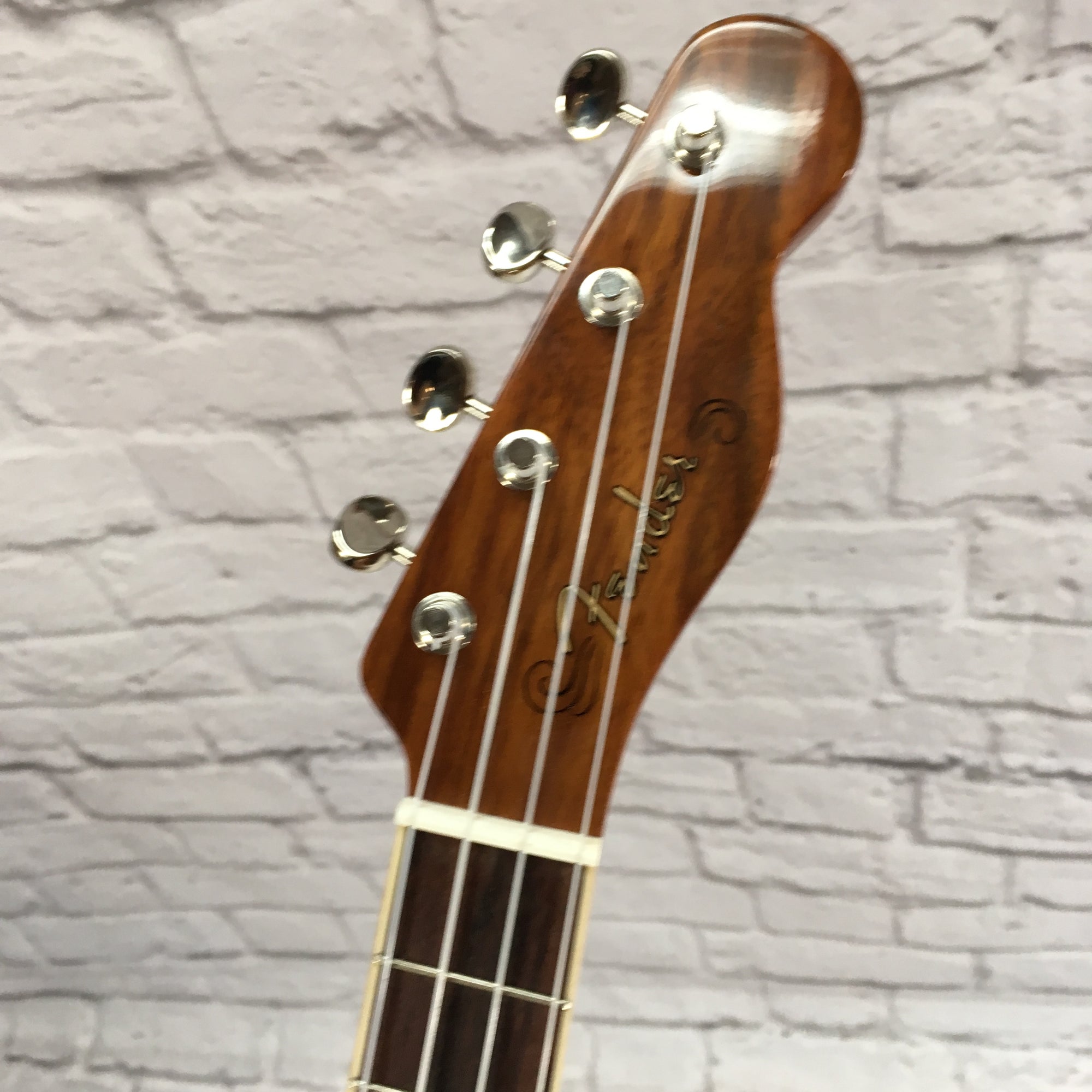 Fender Montecito Tenor Ukulele