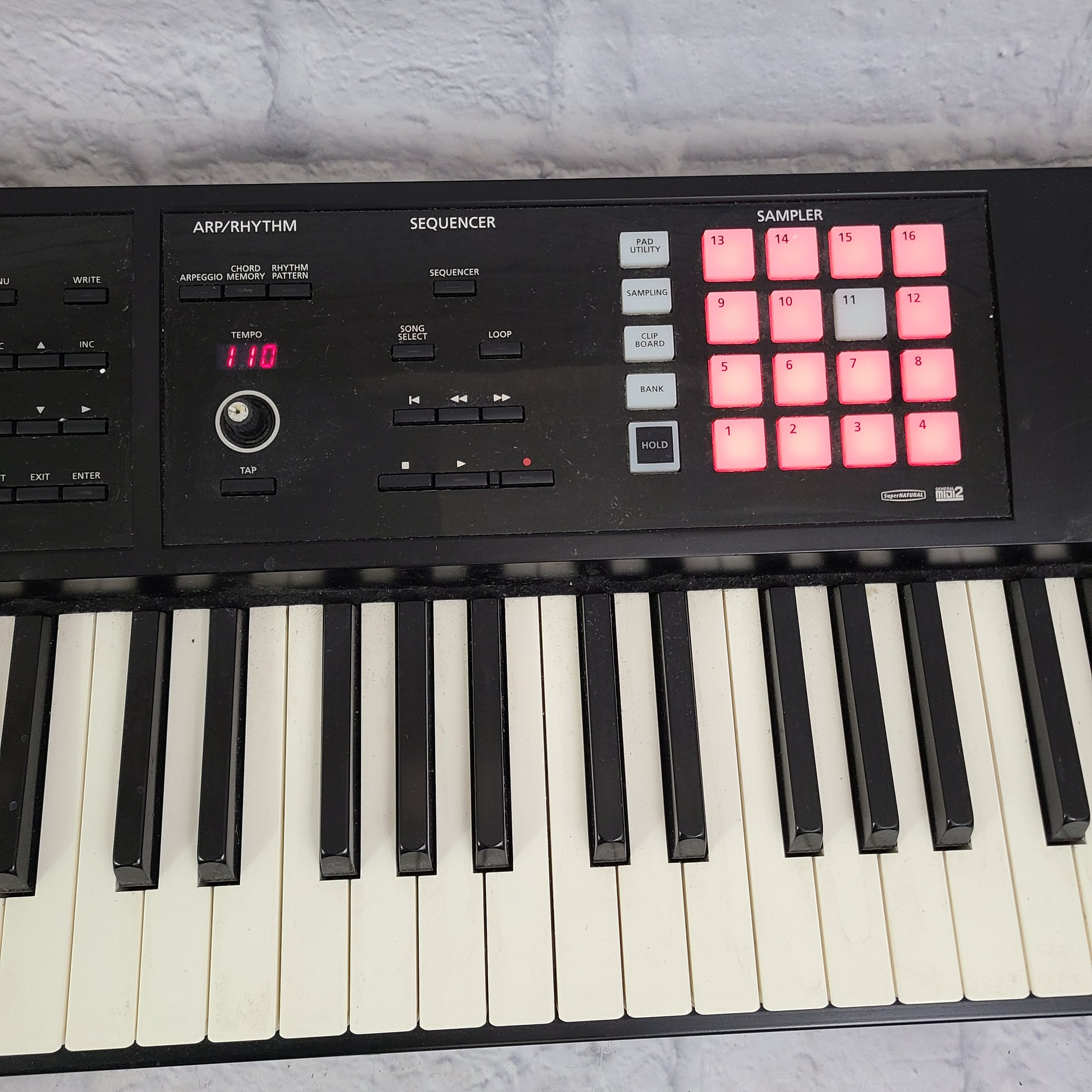 Roland FA-08 88-Key Synthesizer Workstation with Weighted Keys