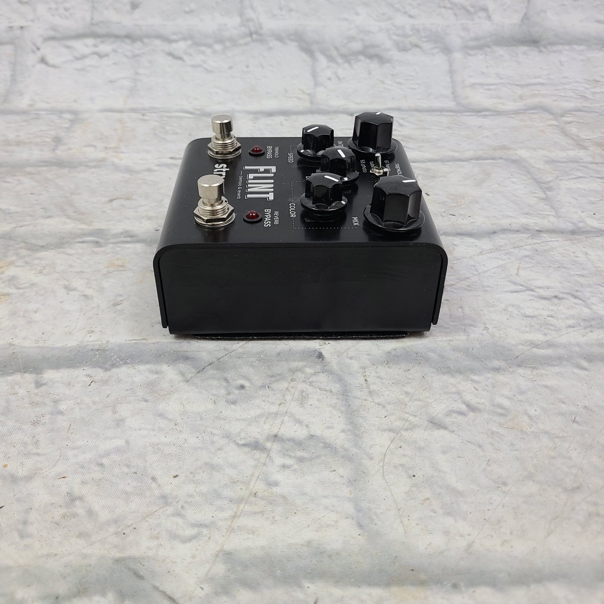 Strymon Flint Modulation Pedal
