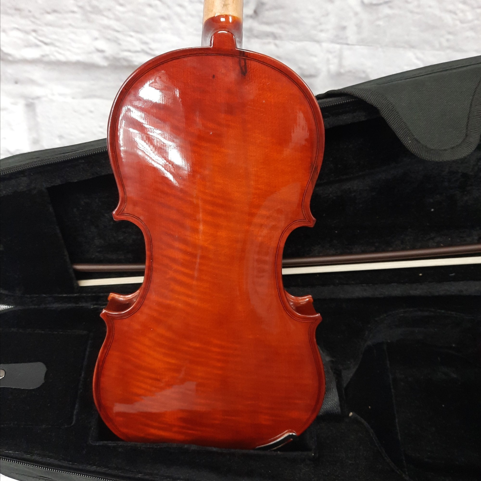 Meadow 12" Viola w/ Case and Bow