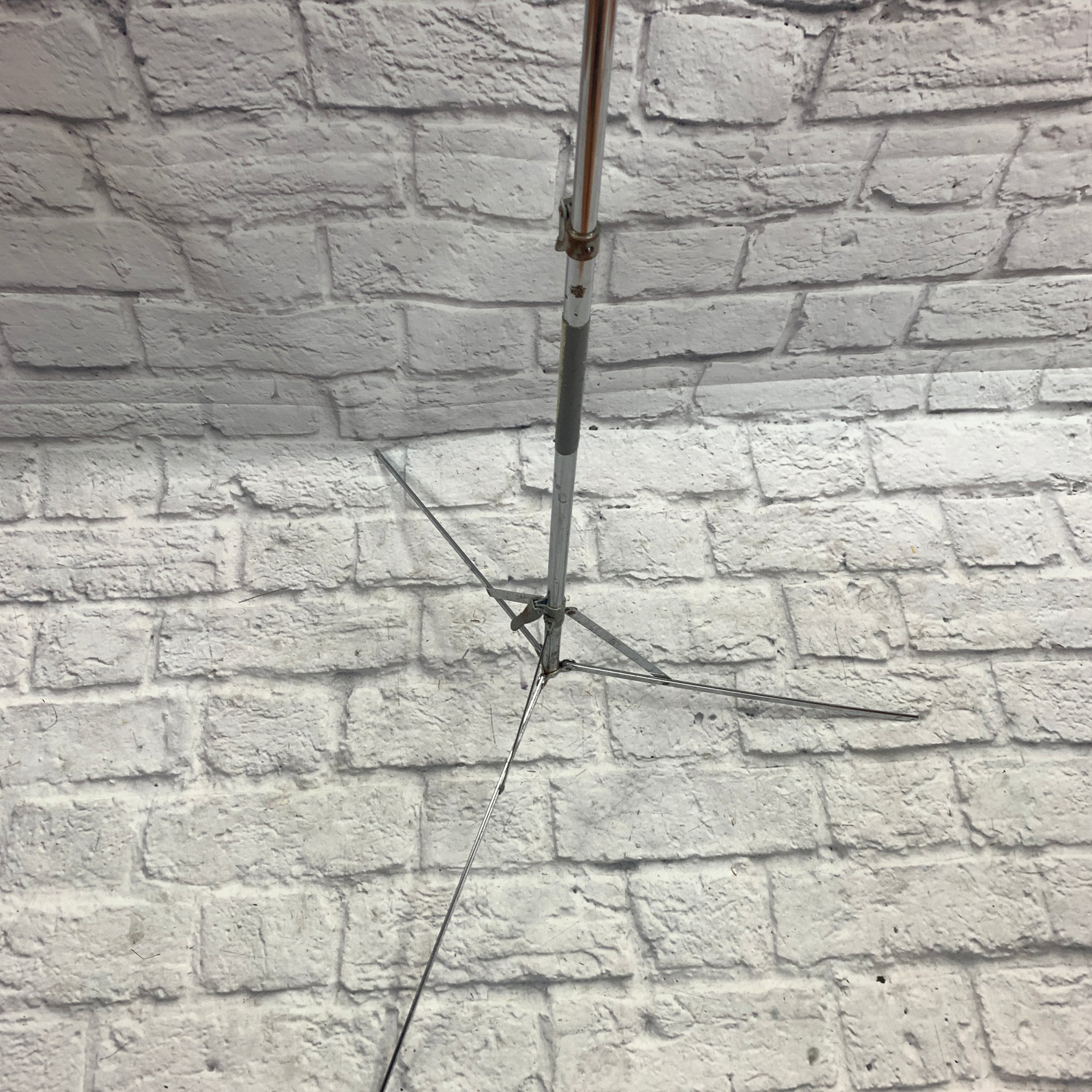 Hamilton Chrome Wire Music Stand