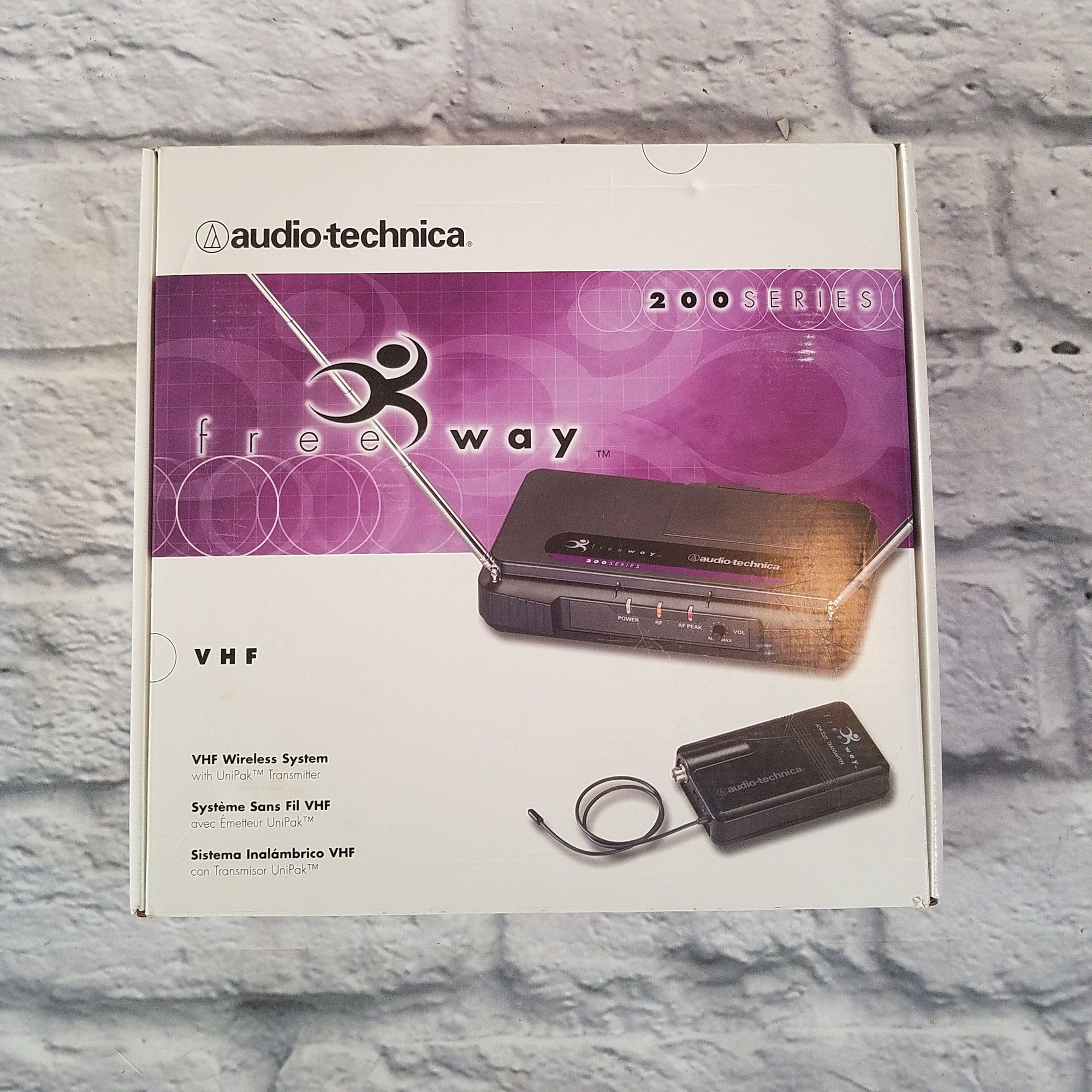 Audio Technica 200 Series 171.095MHz  Wireless Lavalier Microphone System