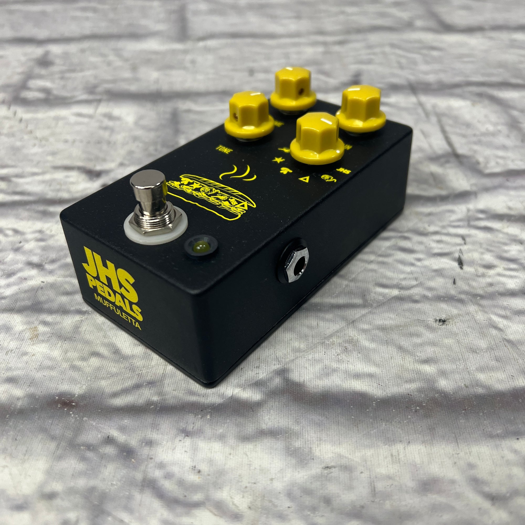JHS Muffuletta Fuzz Pedal