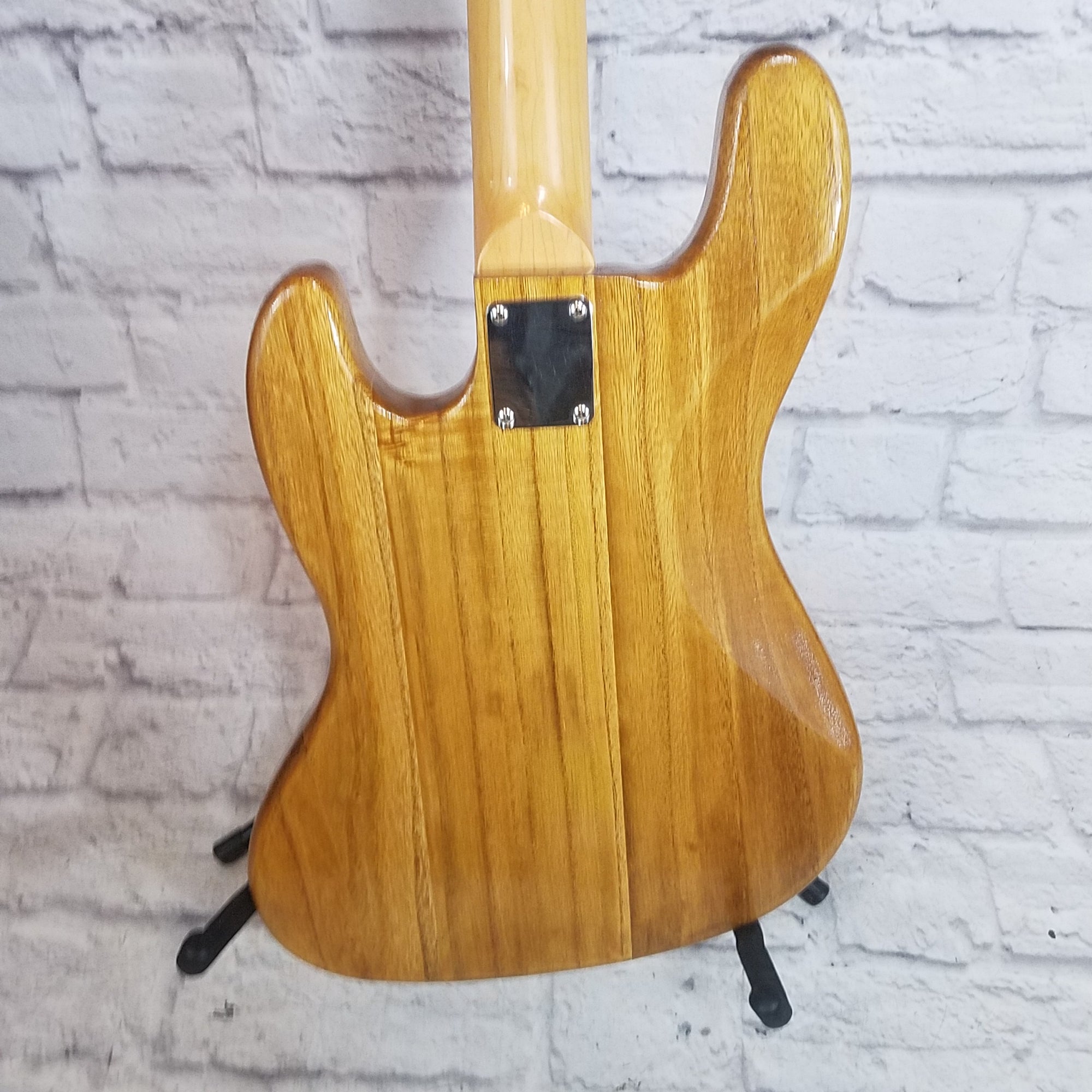 Partscaster 4 String Electric Bass Sunburst w/ Lori Neck