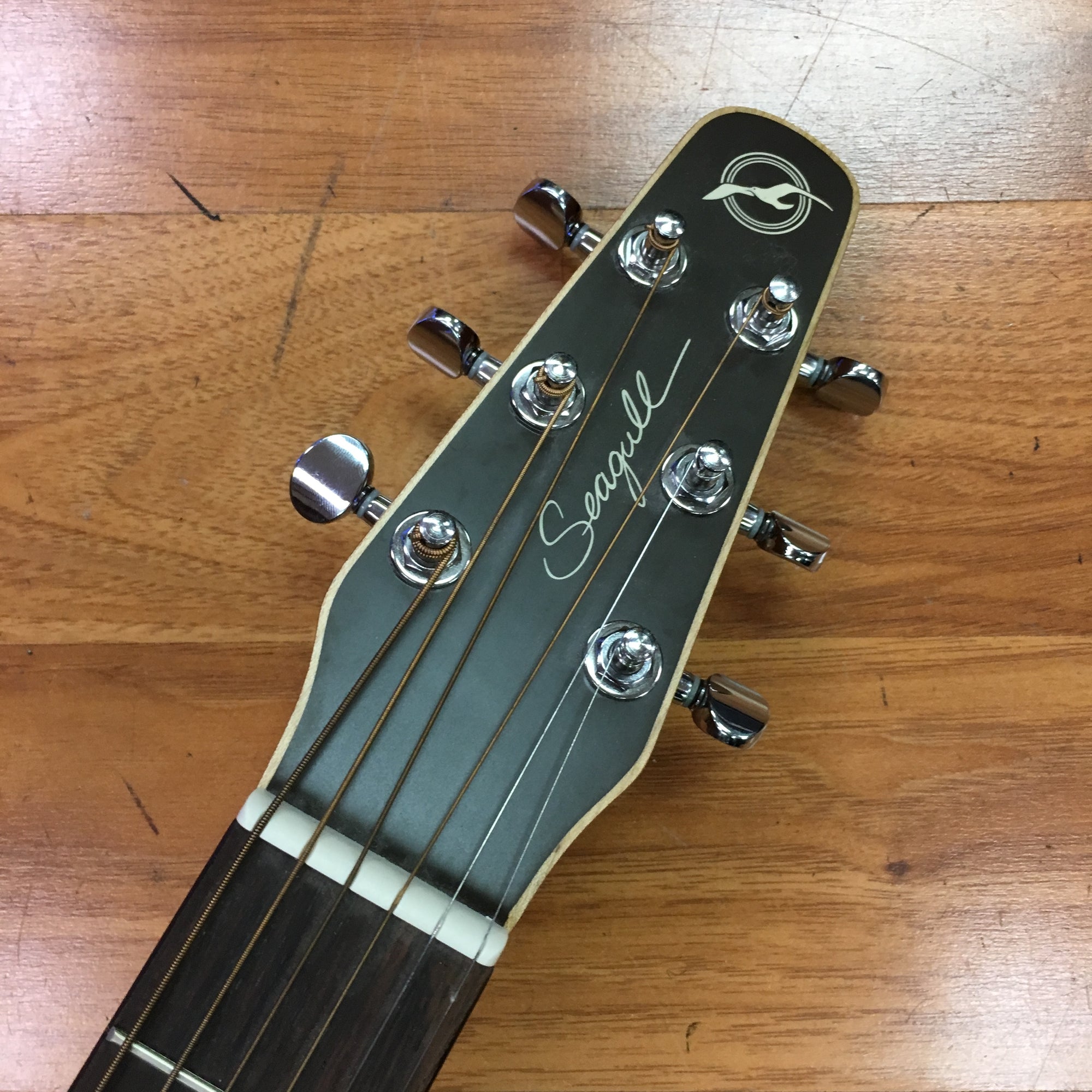 Seagull S6 Acoustic Guitar