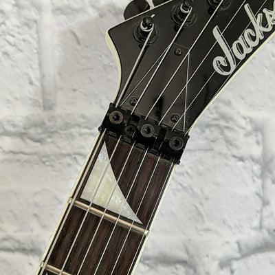 Jackson RRXMG X Series Rhoads - Snow White with Black Pinstripe