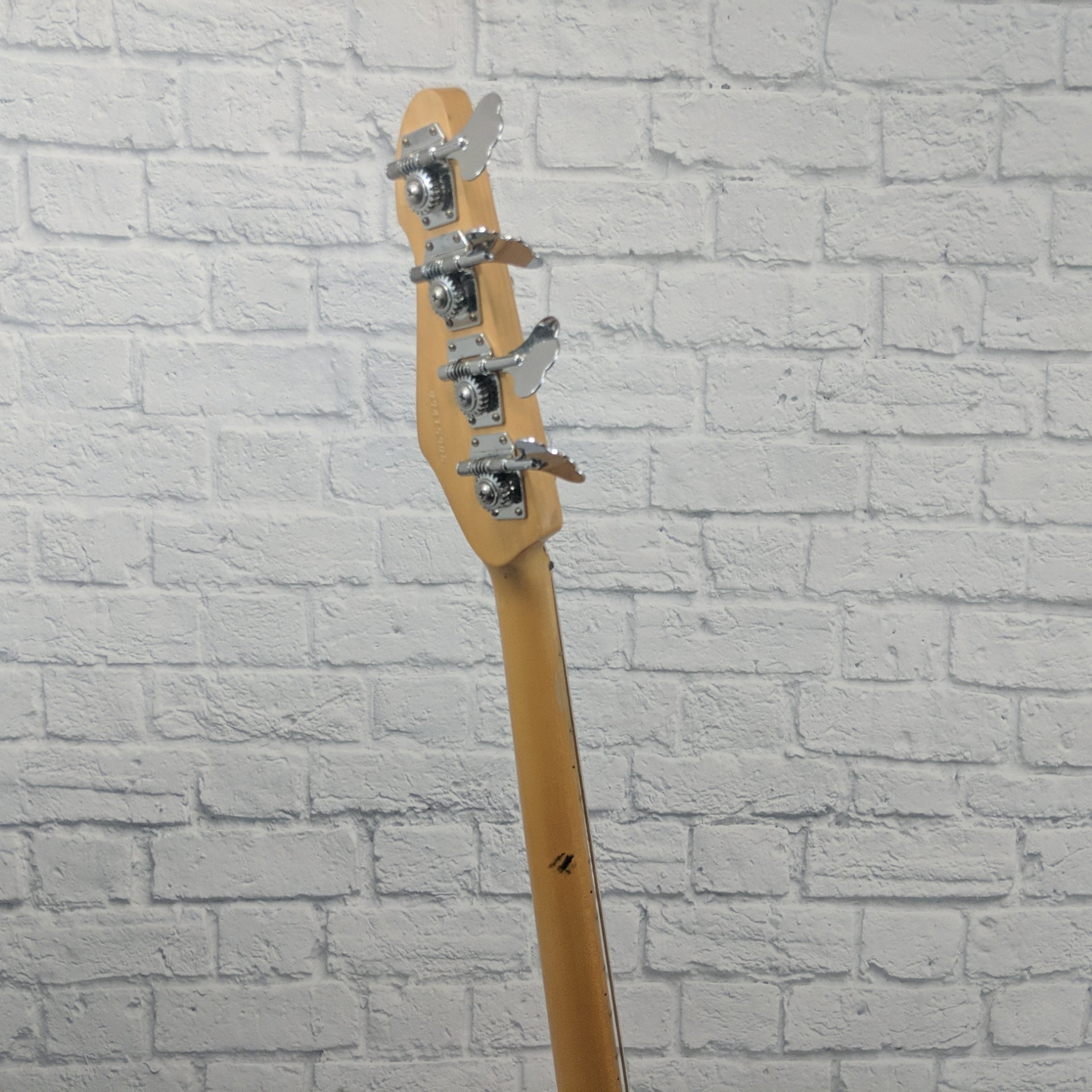 Peavey Foundation 4 String Bass - Black