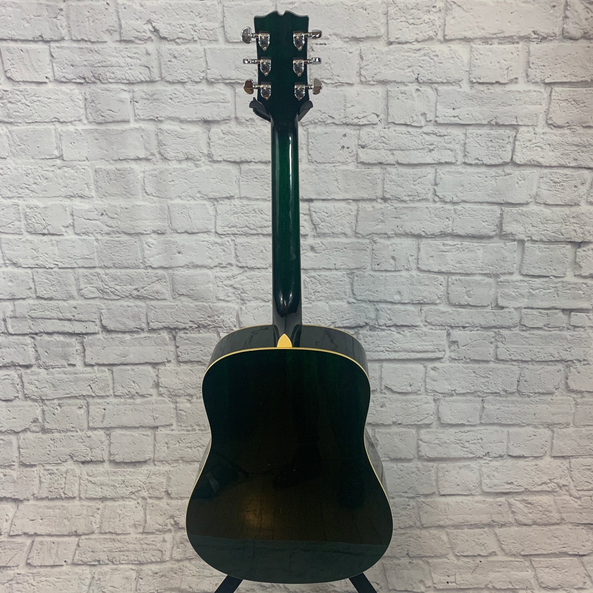 Mitchell MD-100/ TGR Acoustic Guitar