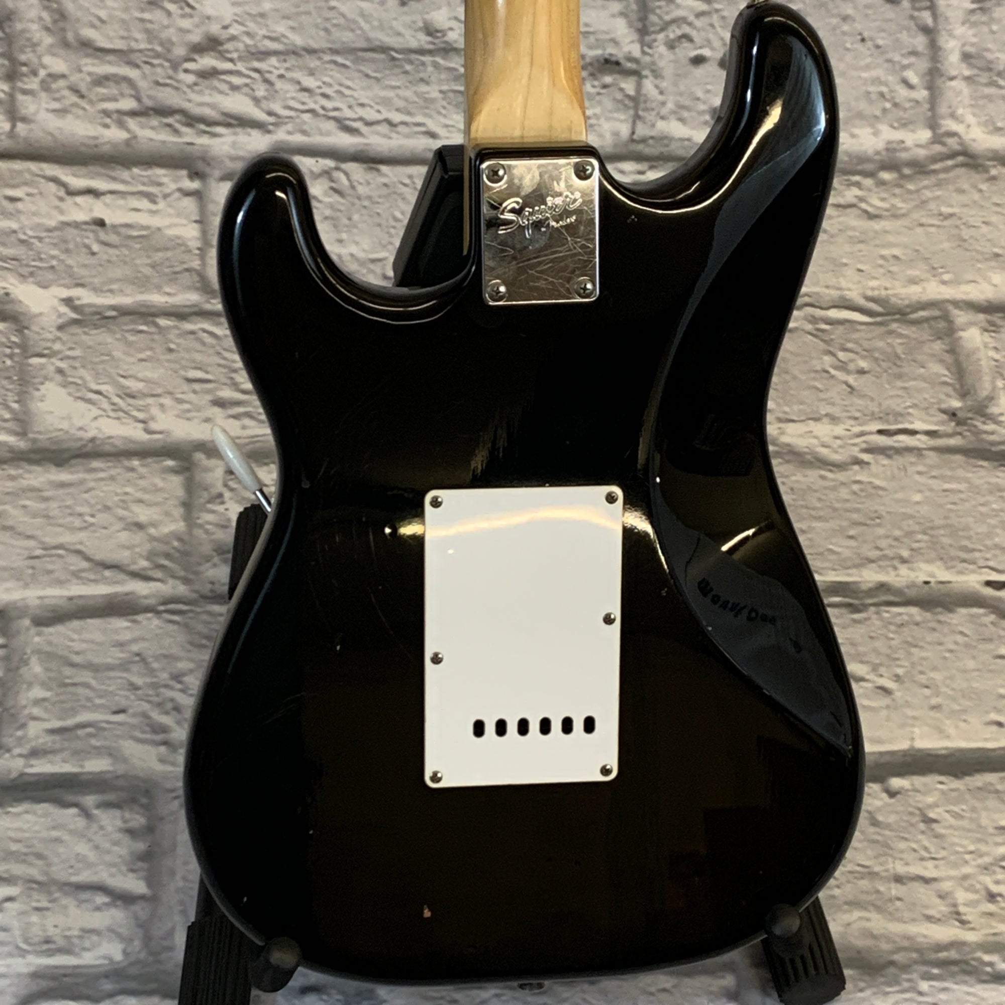 ギター Squier Affinity Stratocaster Black Amazon.com: Squier Affinity Series Stratocaster Electric