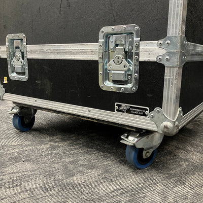 Penn-Elcom Large Rolling Case with Wheels 30x24x29