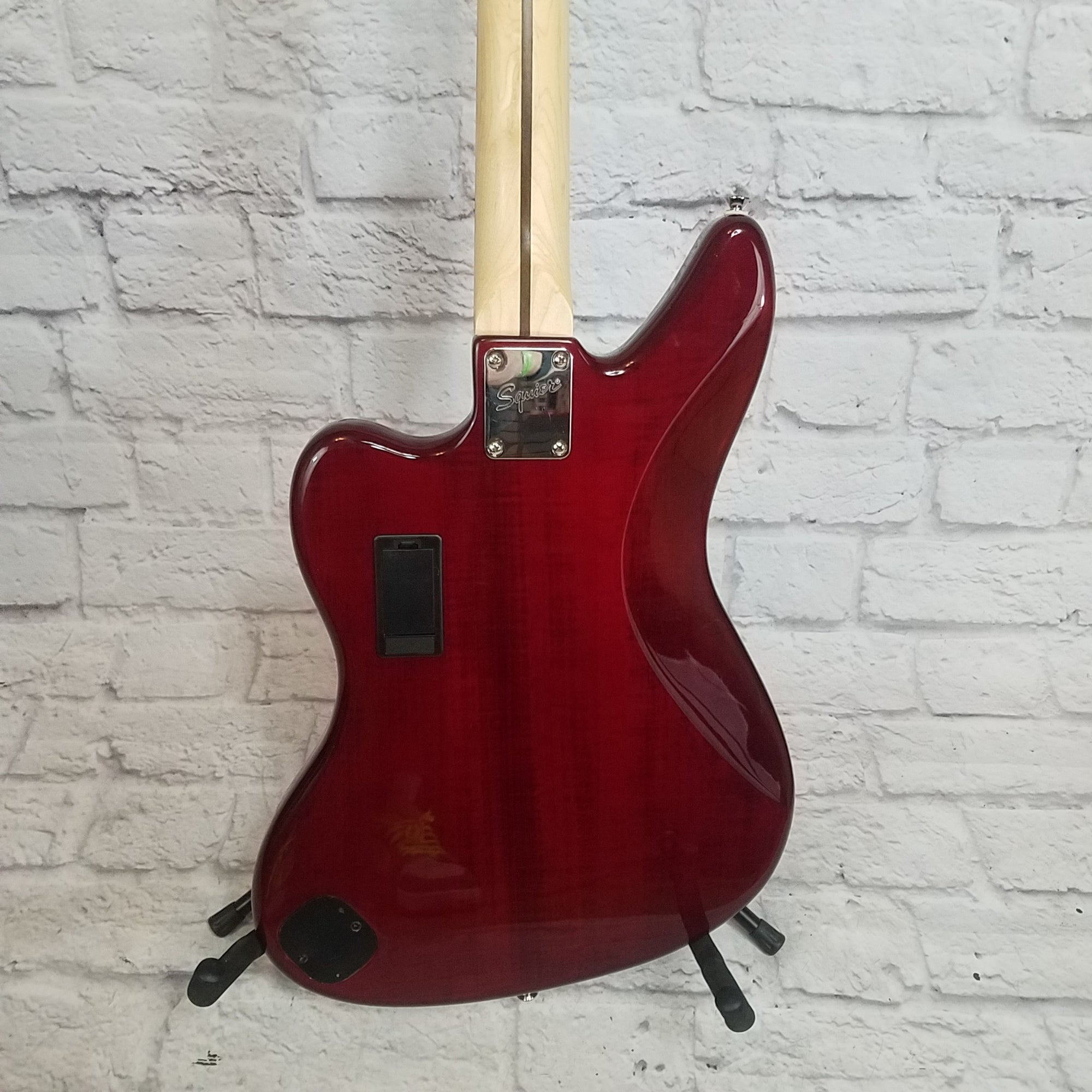 **  Squier Vintage Modified Jaguar Bass Special Bass Guitar