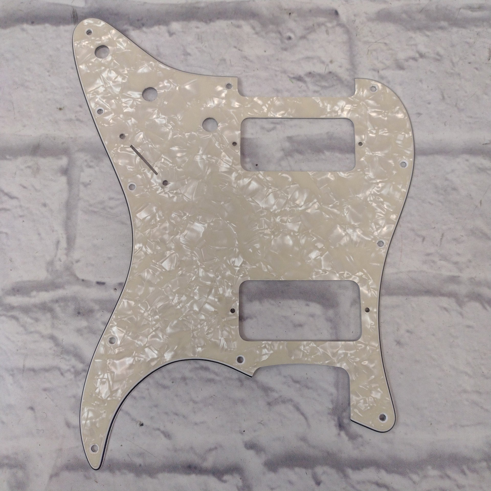 Unknown Stratocaster Pickguard 920D