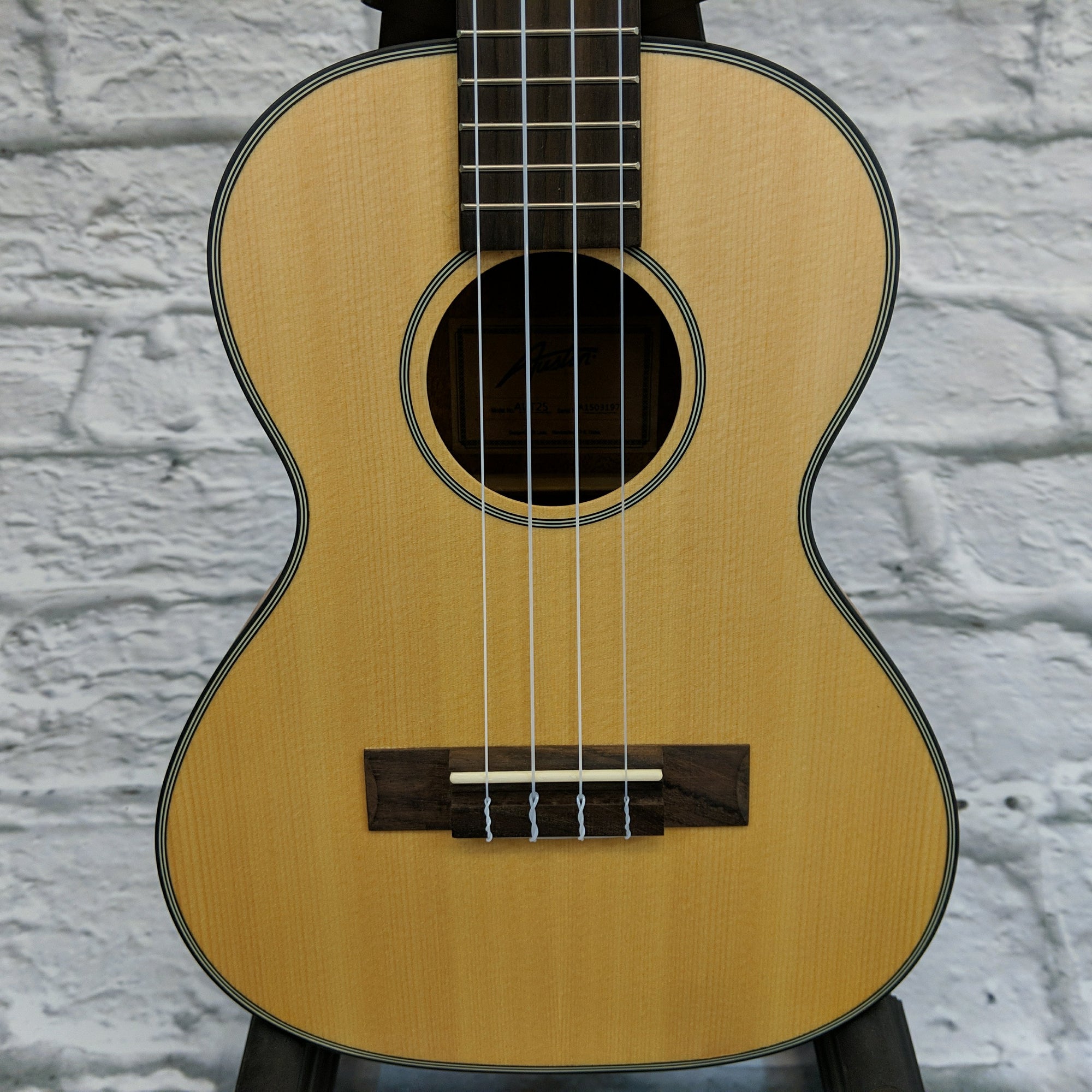 Austin AUT25 Ukulele - New Old Stock!