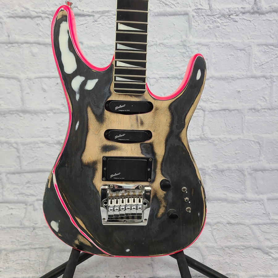 Unknown Peavey Style Guitar w/ Floating Tremolo System (Relic)  Electric Guitar