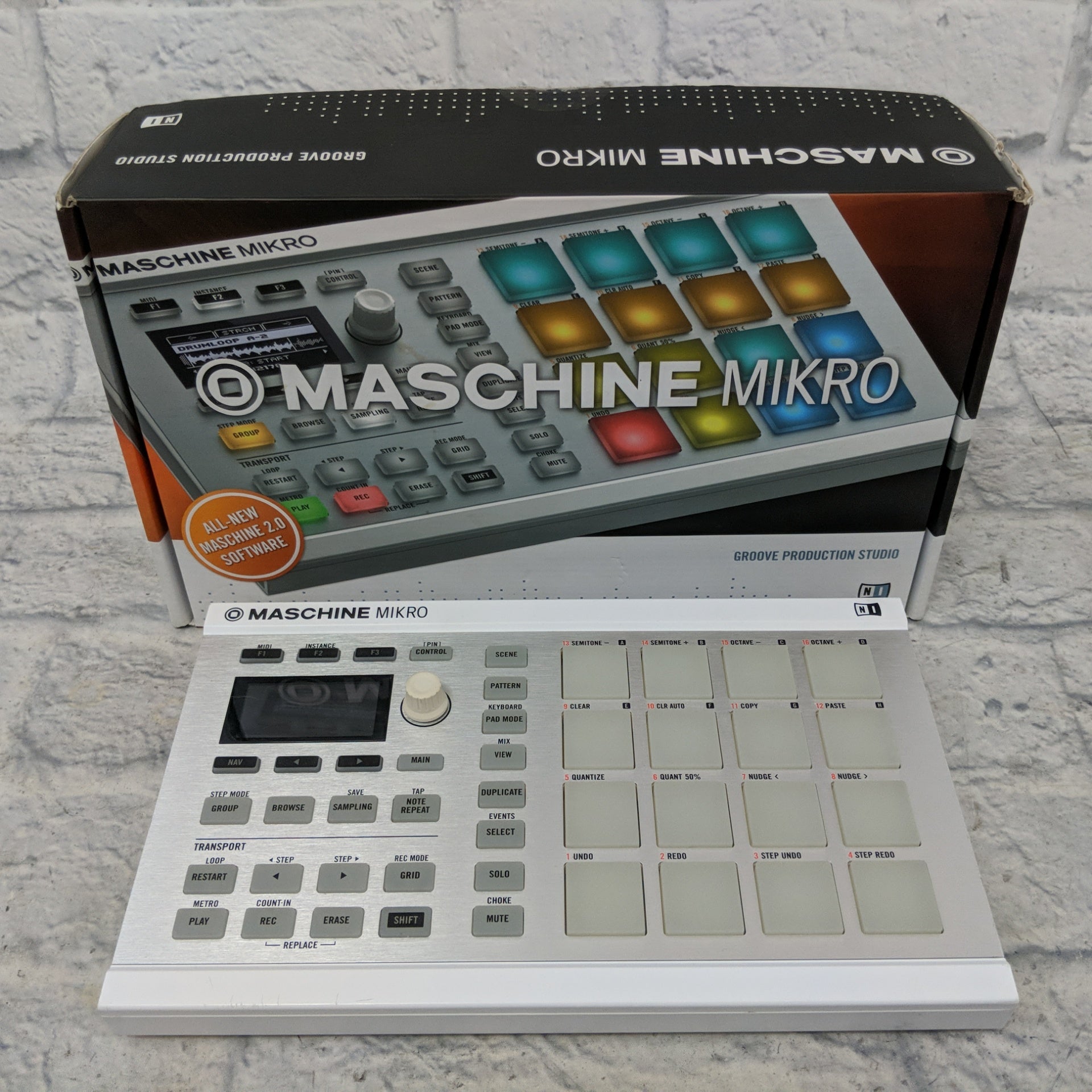 Native Instruments Maschine Mikro mkII Groove Production Studio