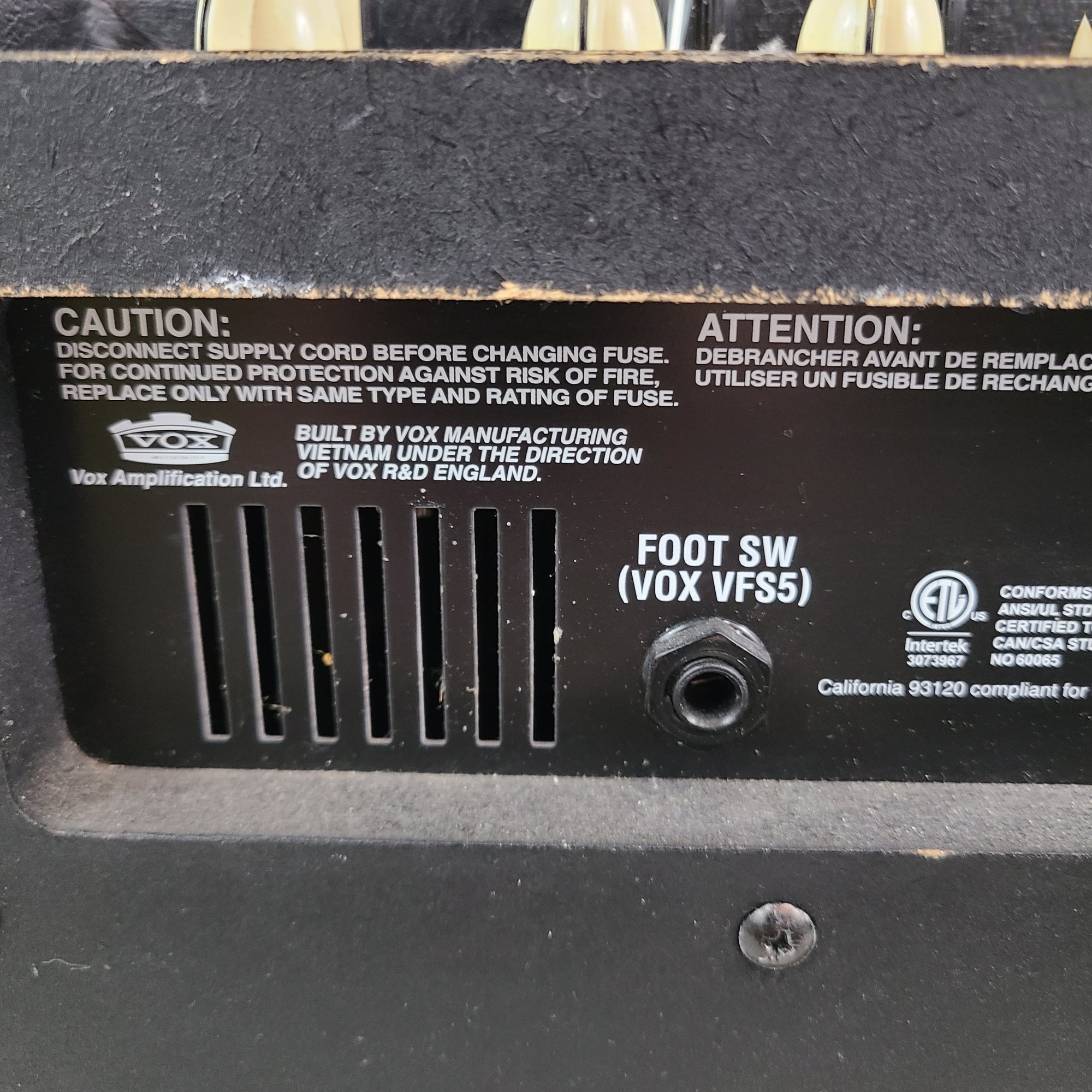 Vox Valvetronix VT40+ 40-Watt 1x10 Modeling Guitar Combo Amp