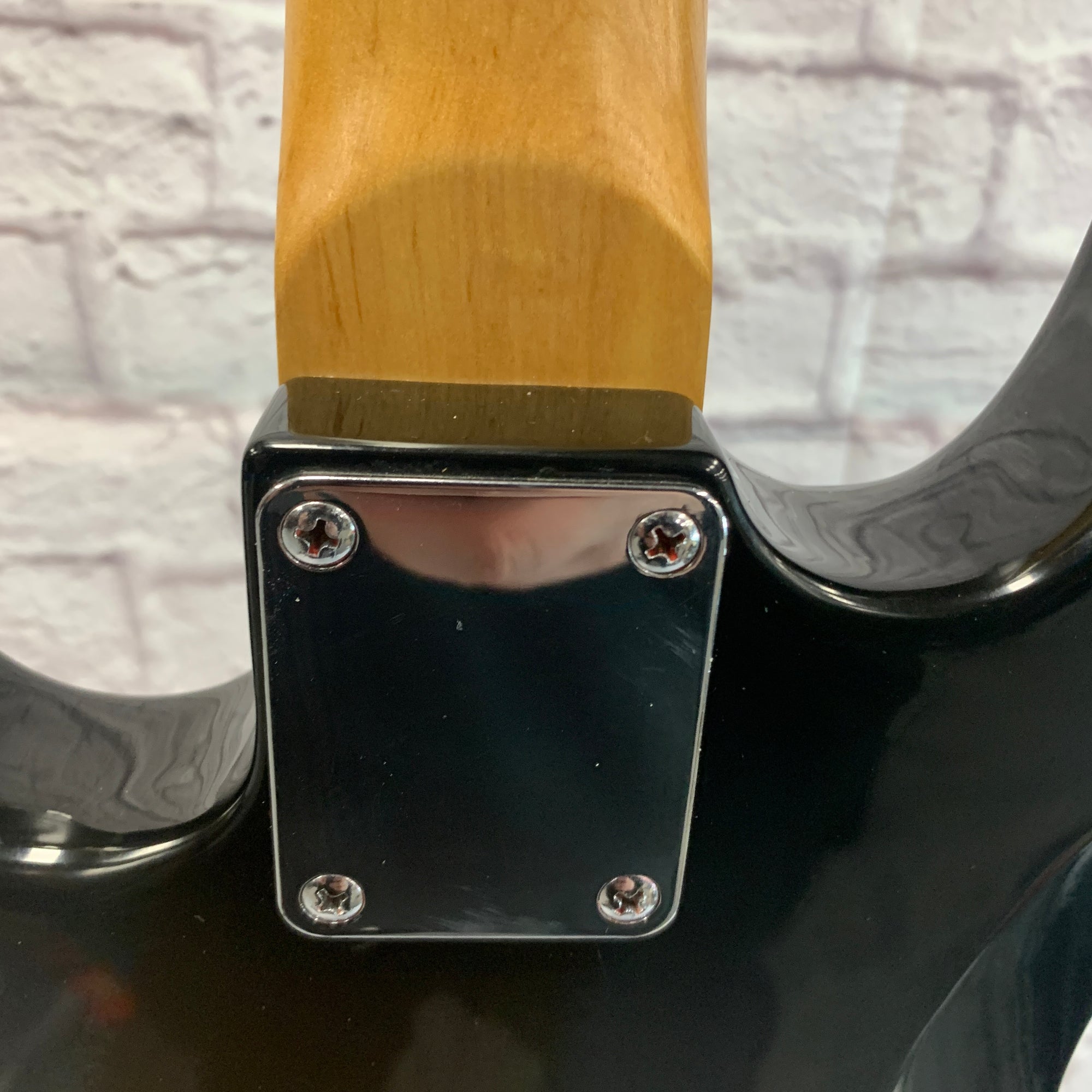 J Reynolds 3/4 Scale Electric Guitar with Coil Tap