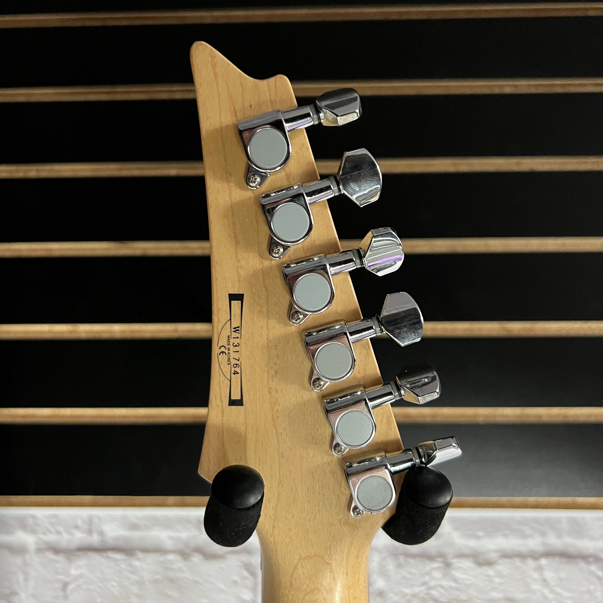 Ibanez SA160 Black HSS Electric Guitar