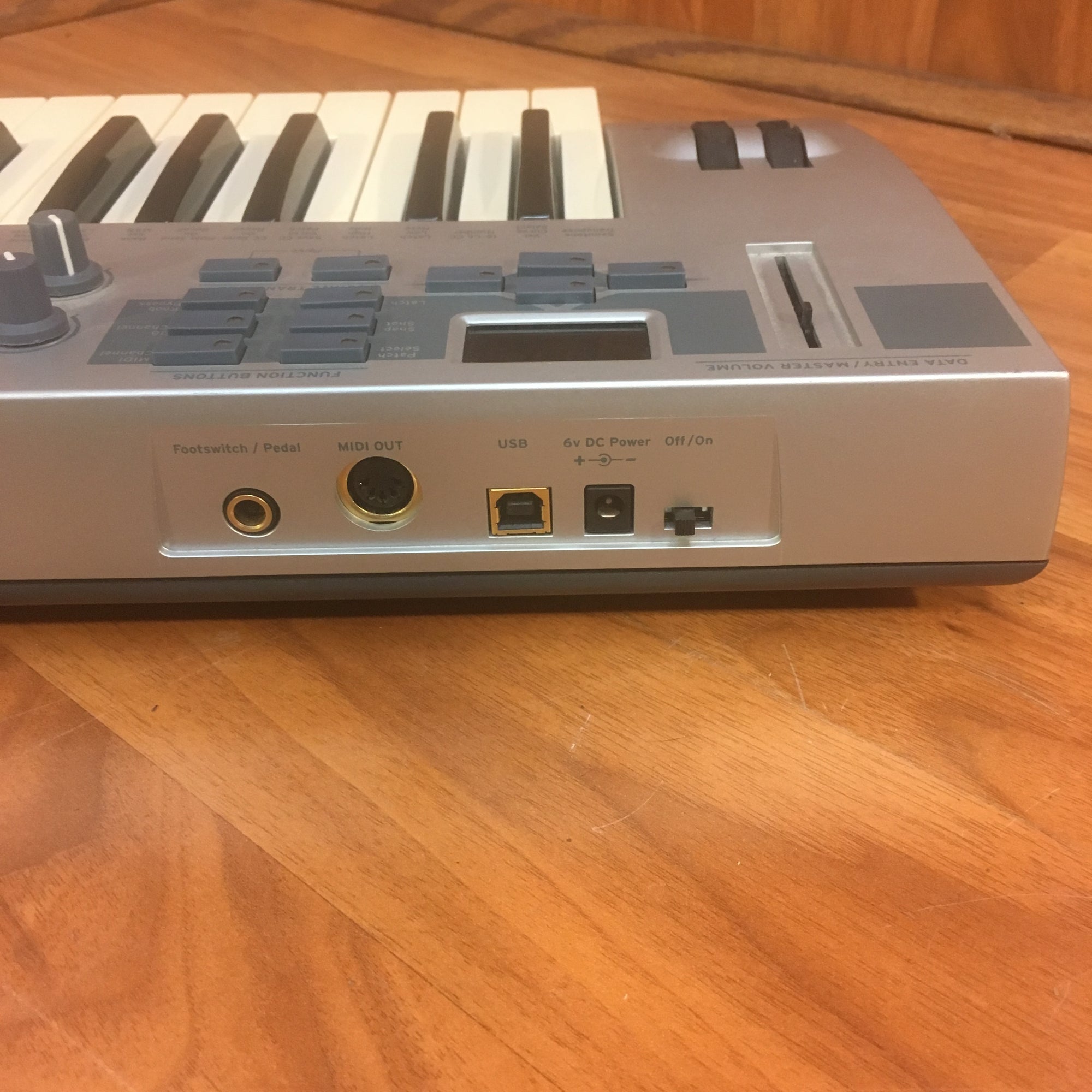 E-Mu Xboard 25 Key USB Midi Controller