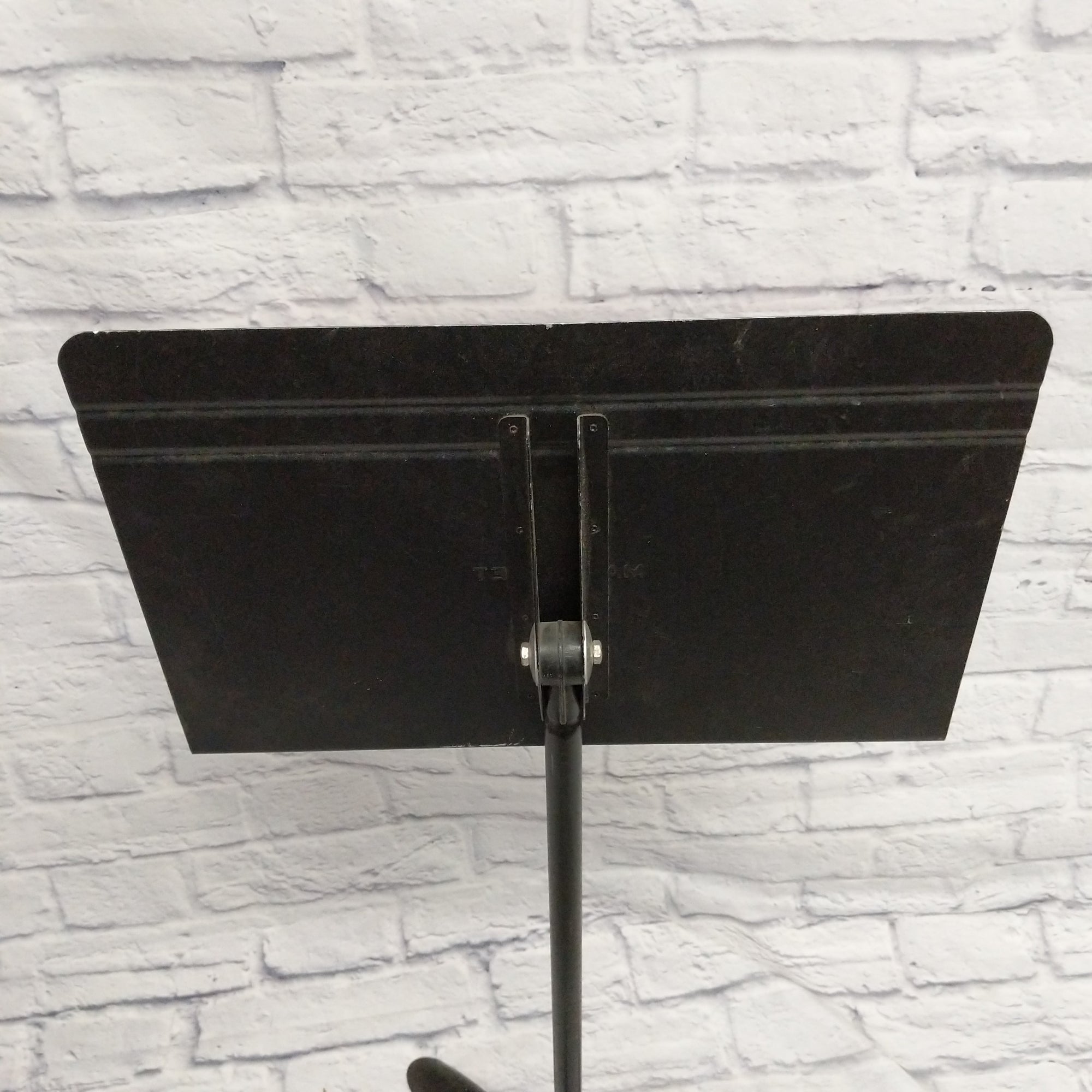 Manhasset music stand