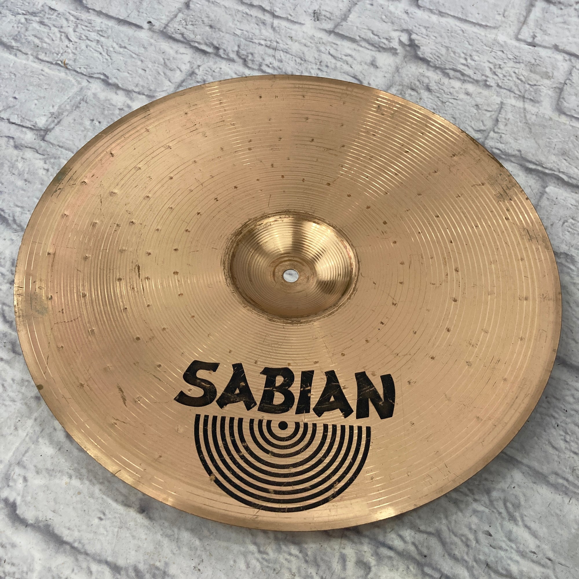 Sabian B8 16 Thin Crash Cymbal (cracked)
