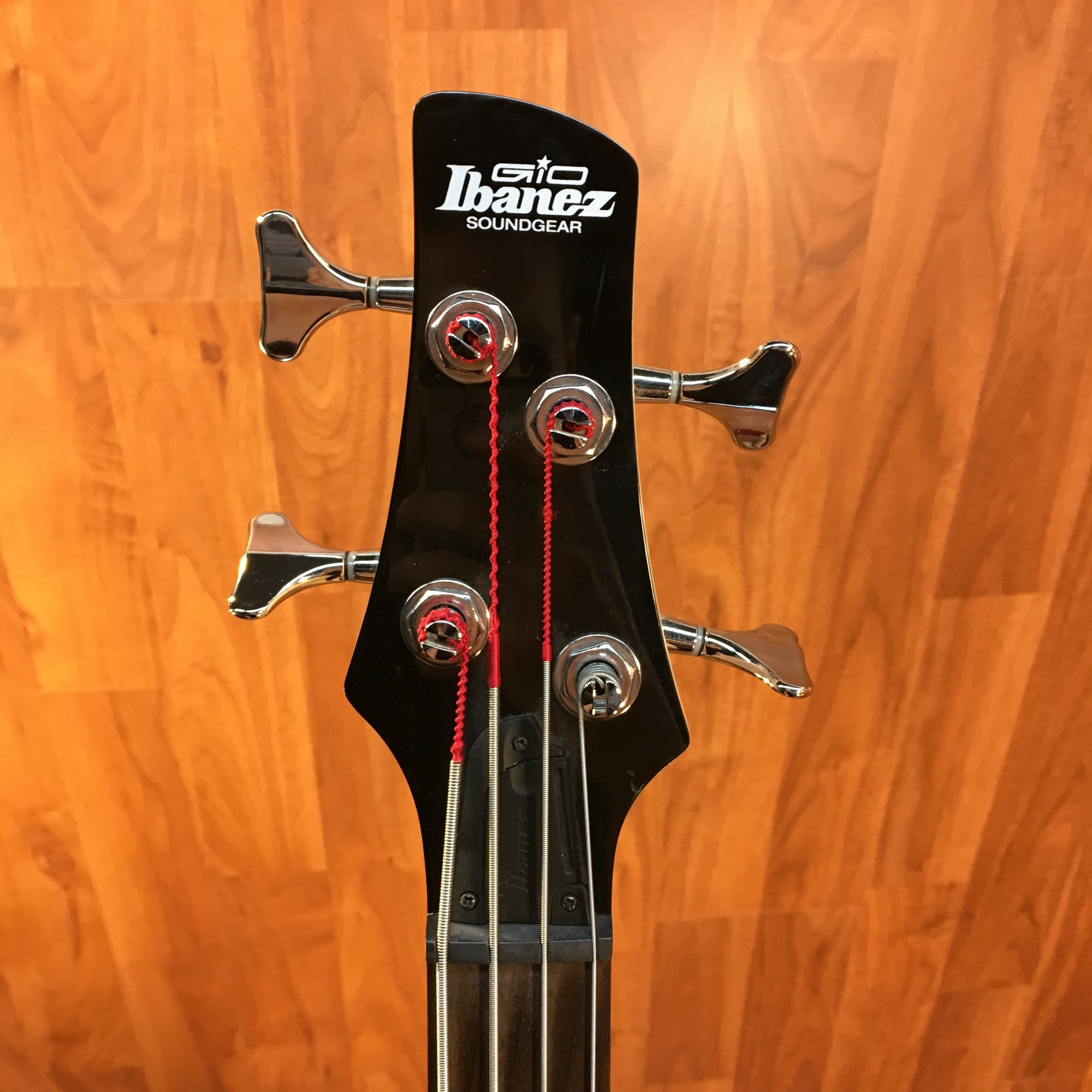 Ibanez GSR200 Transparent Red 4-String Bass