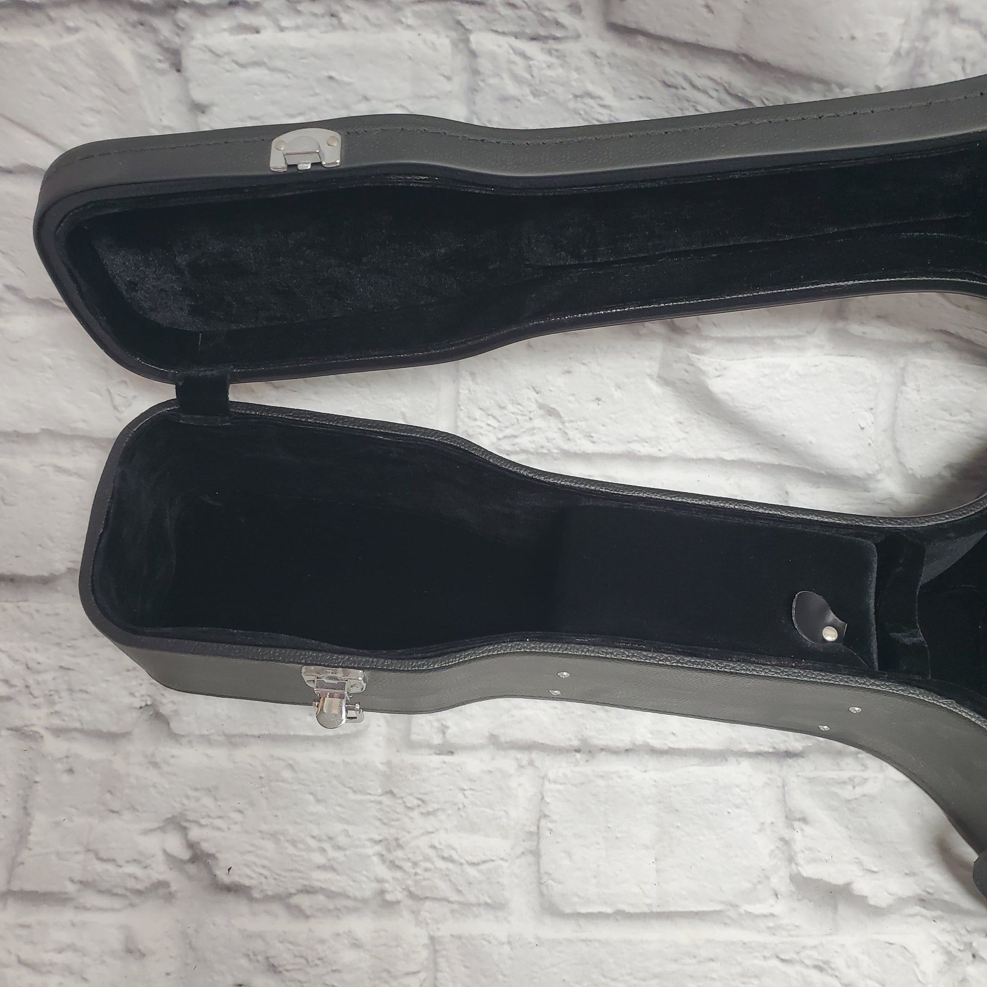 Washburn Acoustic Hard Shell Case