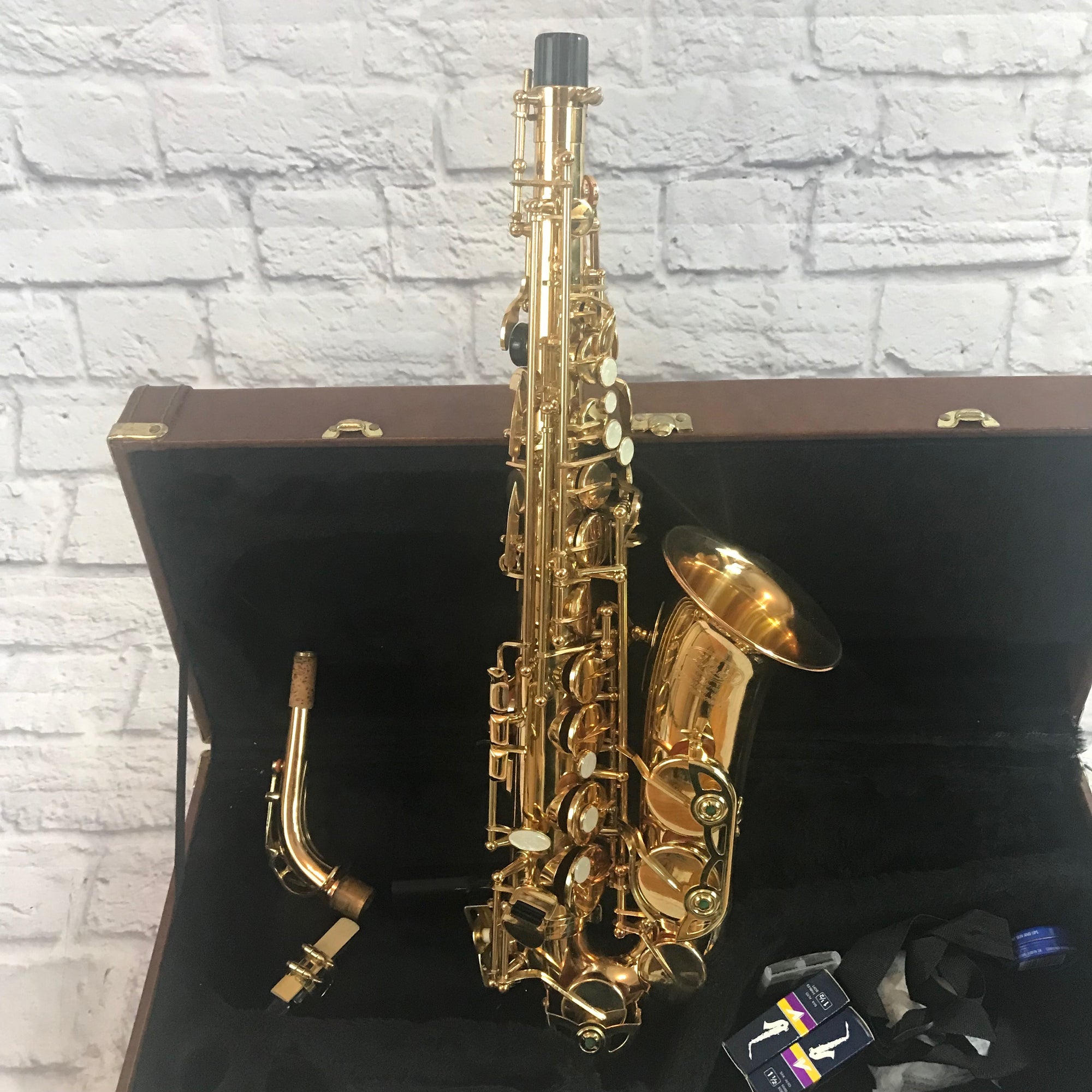 El Rharl 300 Series Saxophone